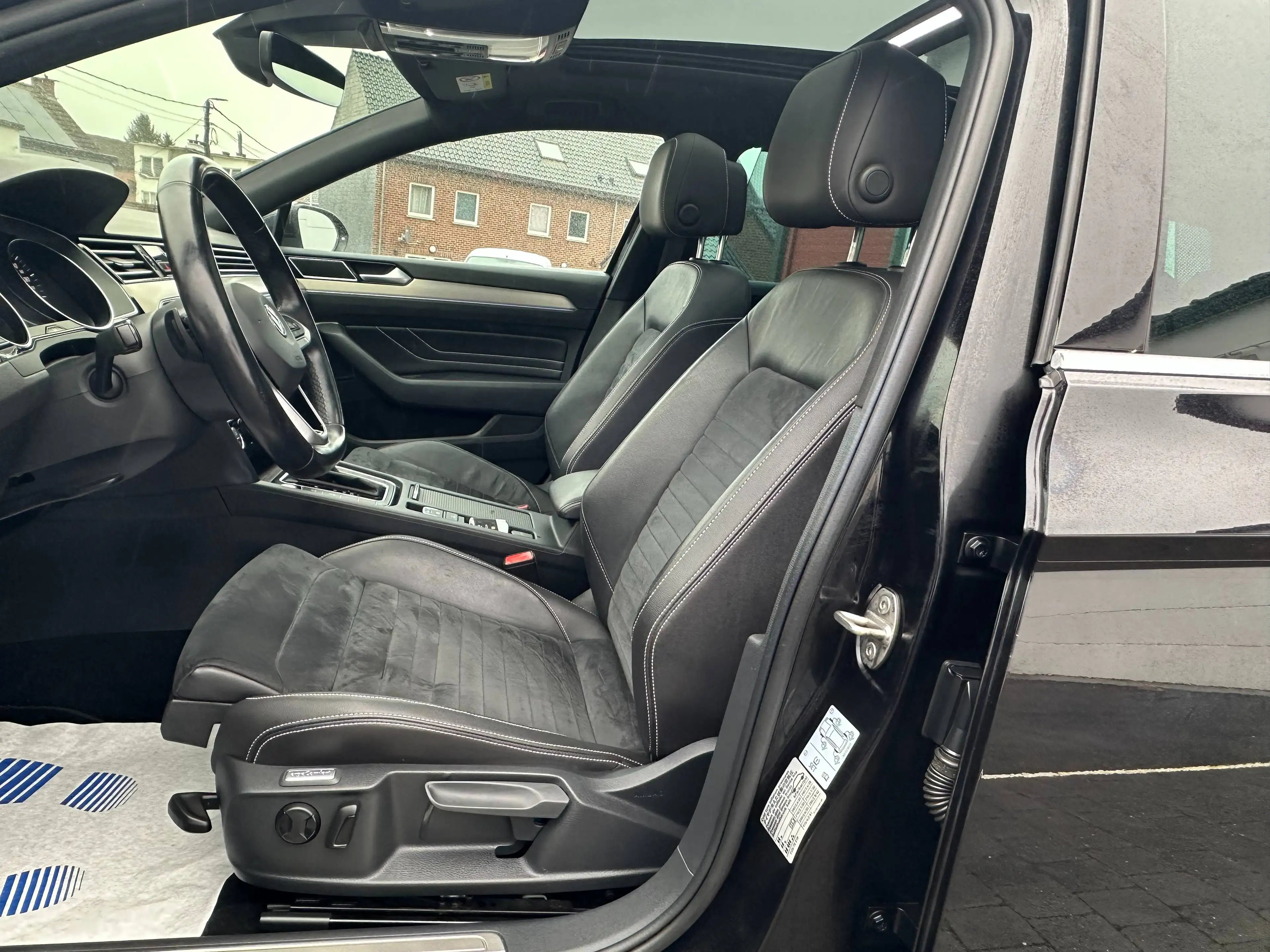 Volkswagen Passat BREAK  GPS TACTILE  TOIT OUV+PANO EURO 6-d FULL — photo 12
