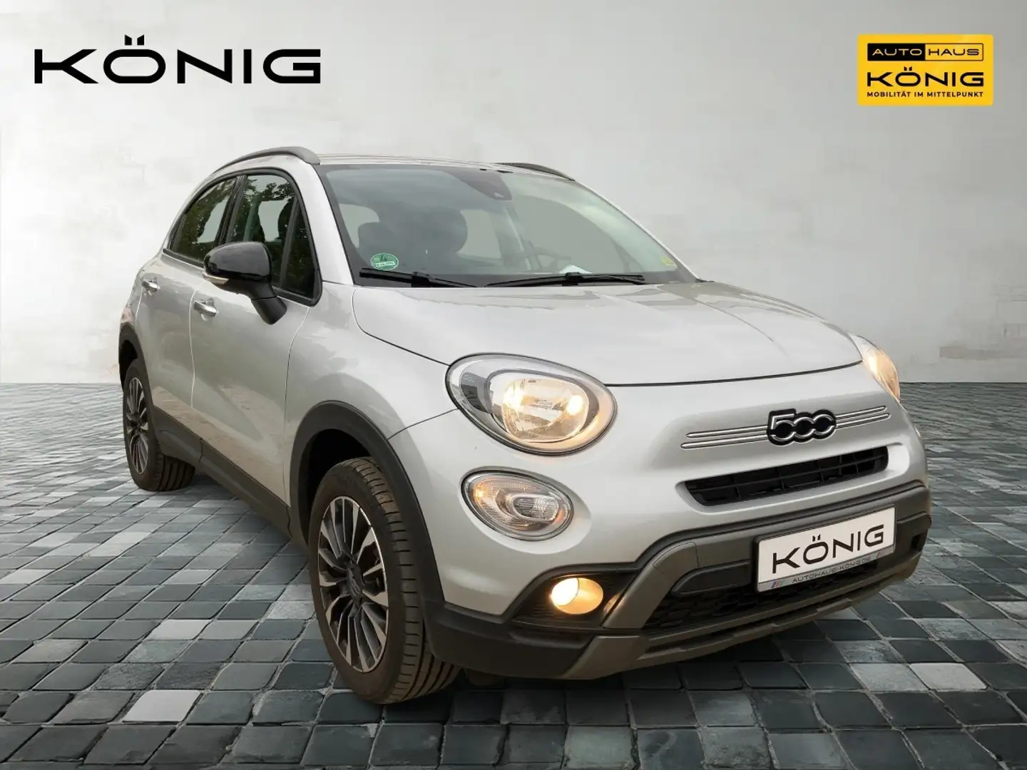 Fiat 500X MY22 CROSS HYBRID 1.5 GSE 96kW (130PS) DCT Grau - 2