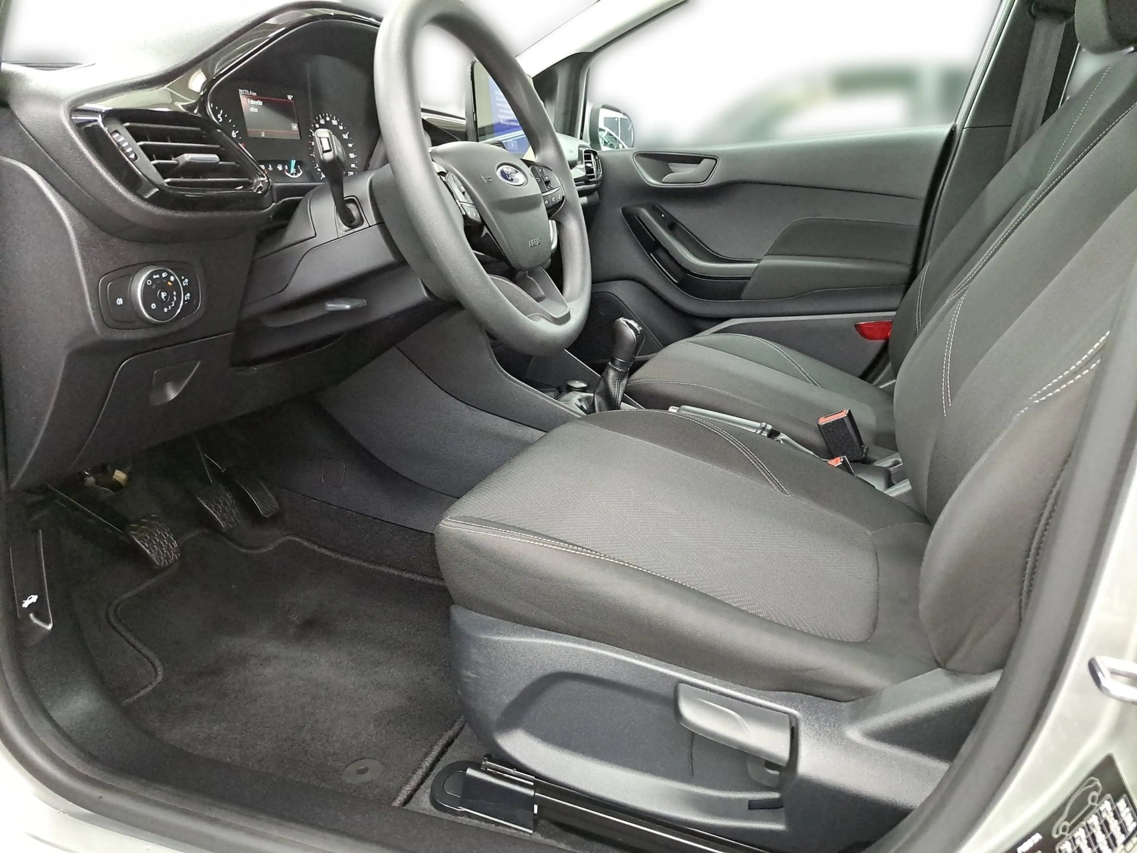 Ford Fiesta Cool & Connect NAVI LED RFK Temp. — photo 8