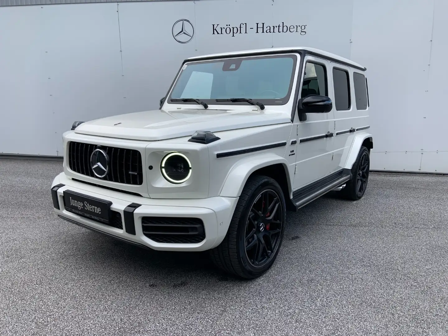 Mercedes-Benz G 63 AMG Night SHD Stdhzg Distr Mbeam COM Burm Weiß - 2