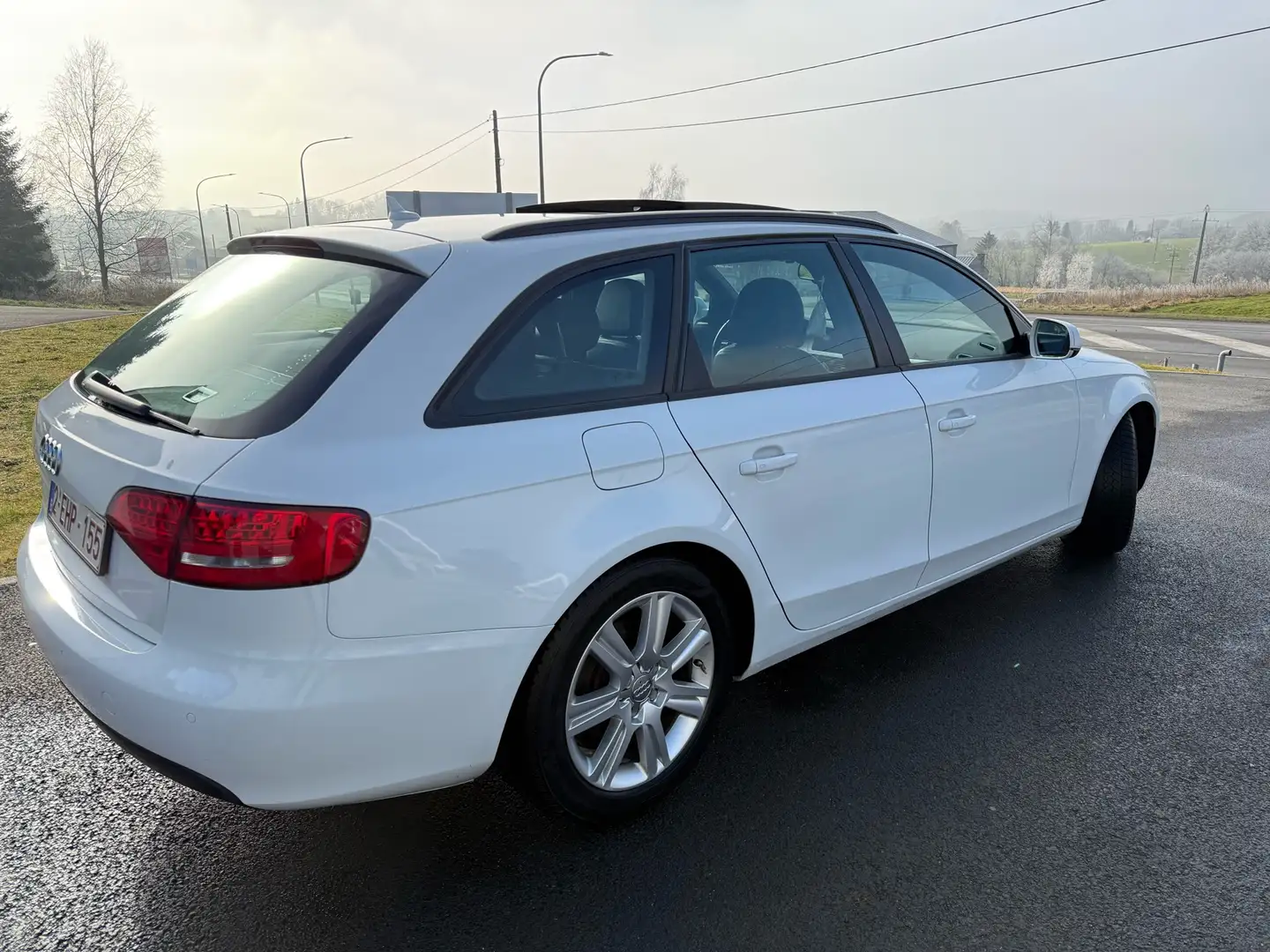 Audi A4 Avant 2.0 TDI 120g DPF Attraction - 2
