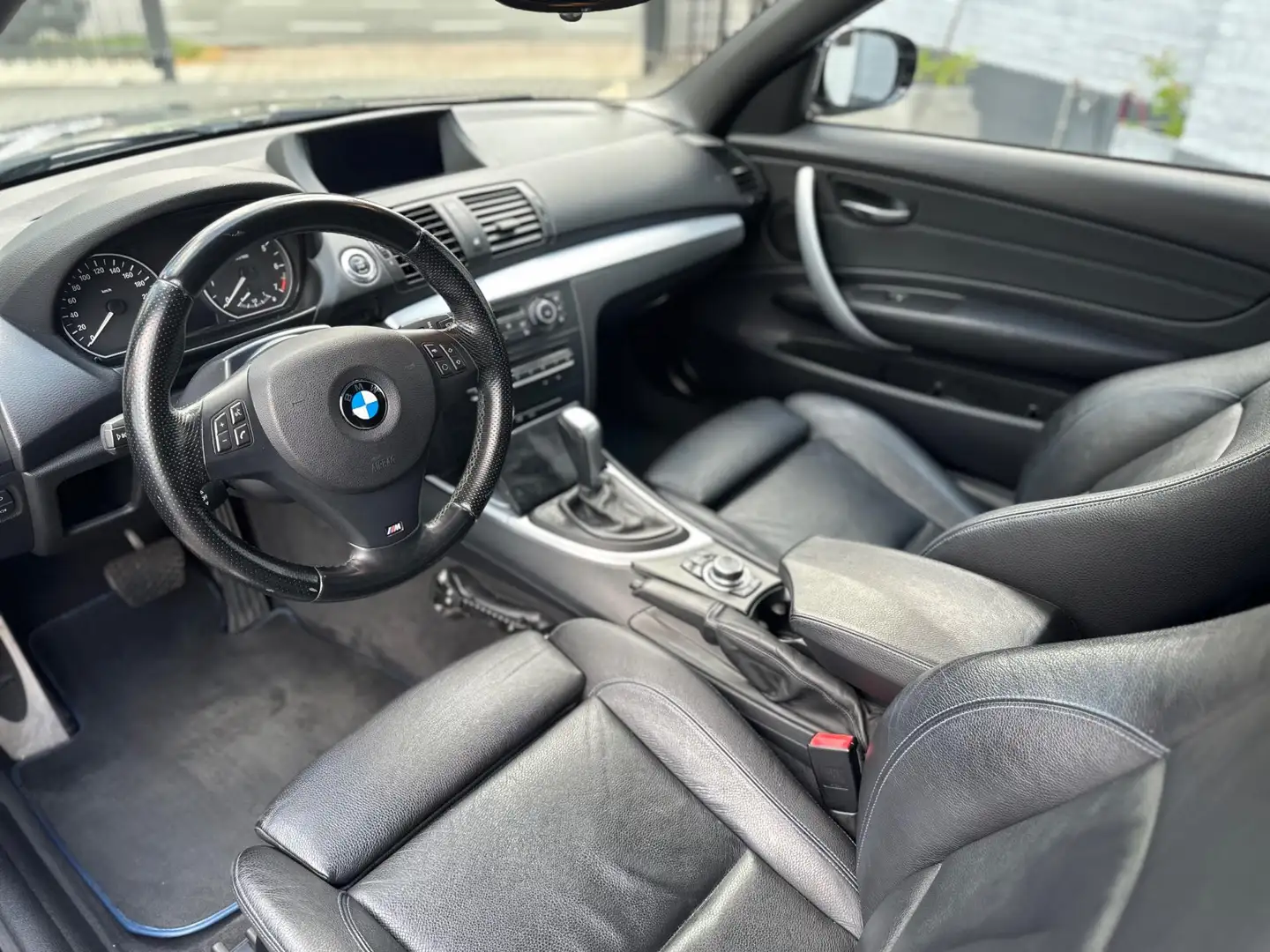 BMW 118 1-serie Cabrio 118i M Sport | M PAKKET | LEER | XE Grau - 2