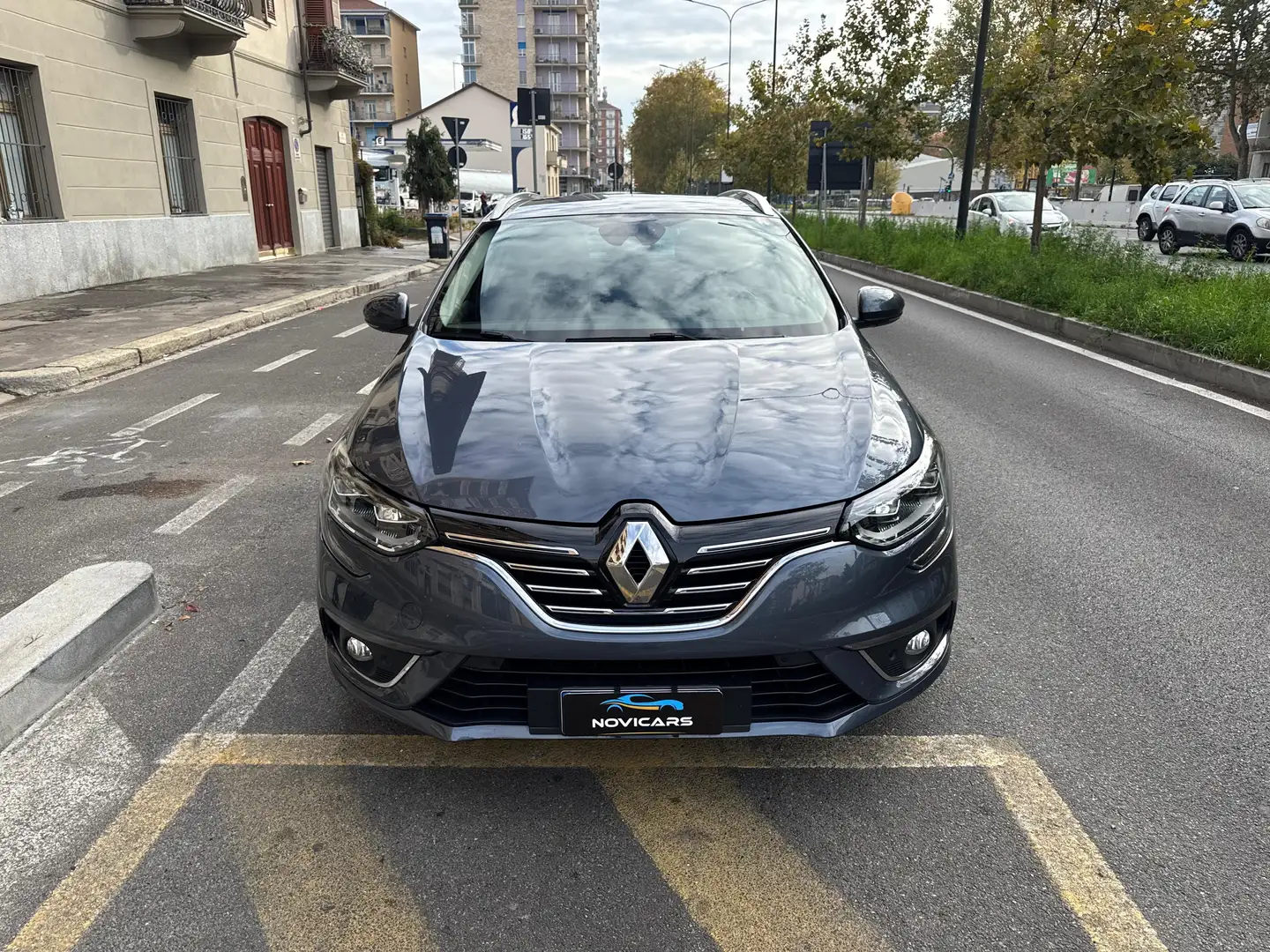 Renault Megane Sporter Sporter 1.5 dci energy Business 110cv Grijs - 2