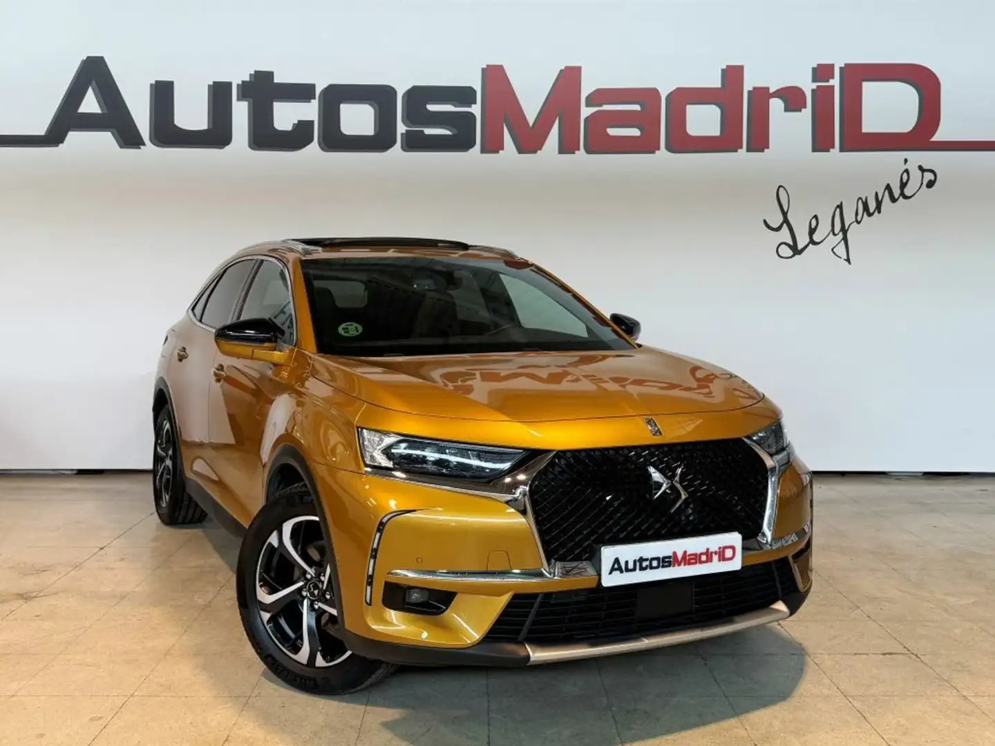 DS Automobiles DS 7 Crossback BlueHDi 96kW (130CV) SO CHIC Amarillo - 1