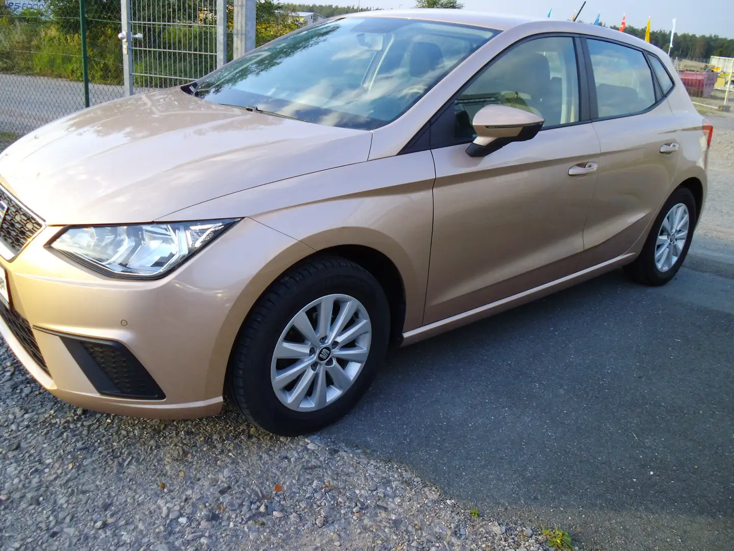 SEAT Ibiza 1.0 EcoTSI Style/2.Hand/EURO 6/Klima/Start-Stop.. Violett - 2