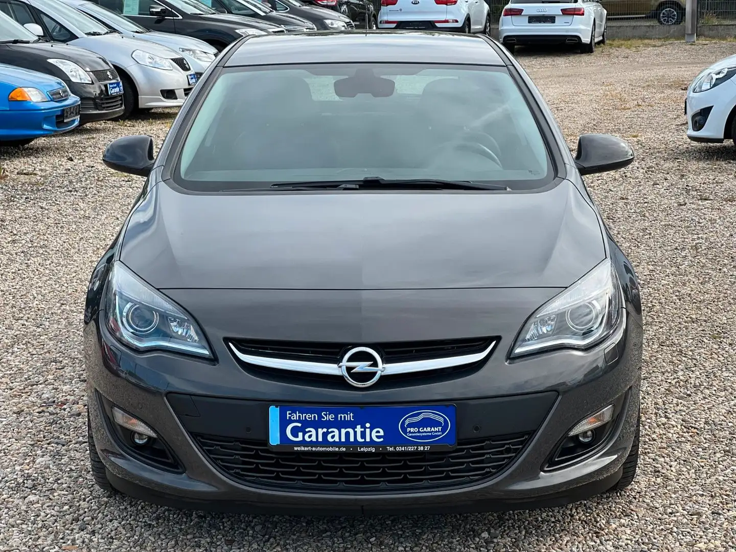 Opel Astra 1.4T Bi-Xenon/Standheiz/Sitzheiz/Temp/PDC! Grau - 2