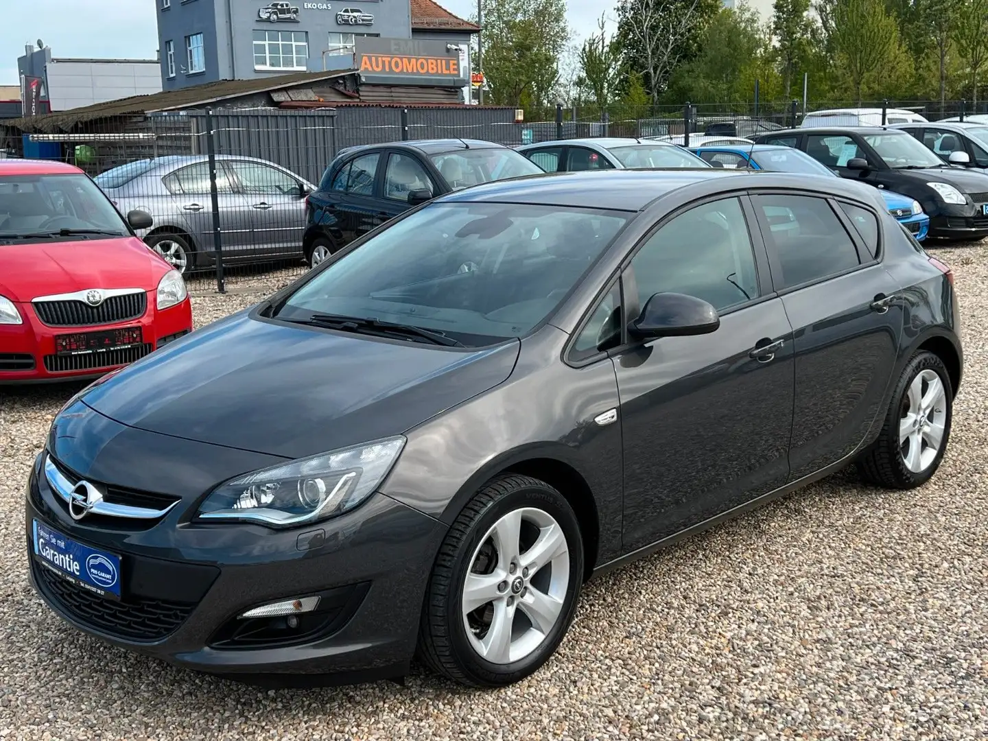 Opel Astra 1.4T Bi-Xenon/Standheiz/Sitzheiz/Temp/PDC! Grau - 1
