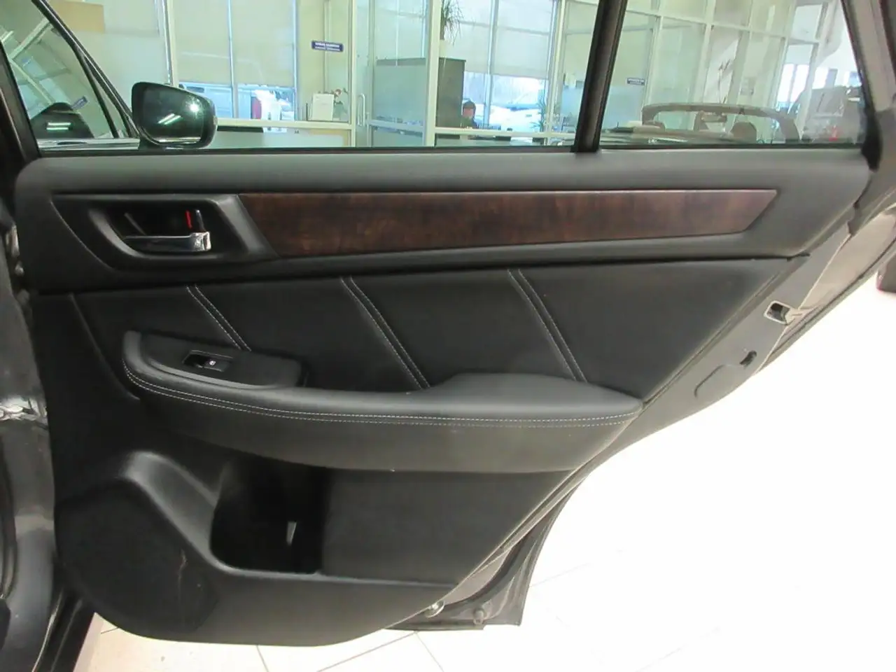 Subaru OUTBACK снимка Subaru OUTBACK