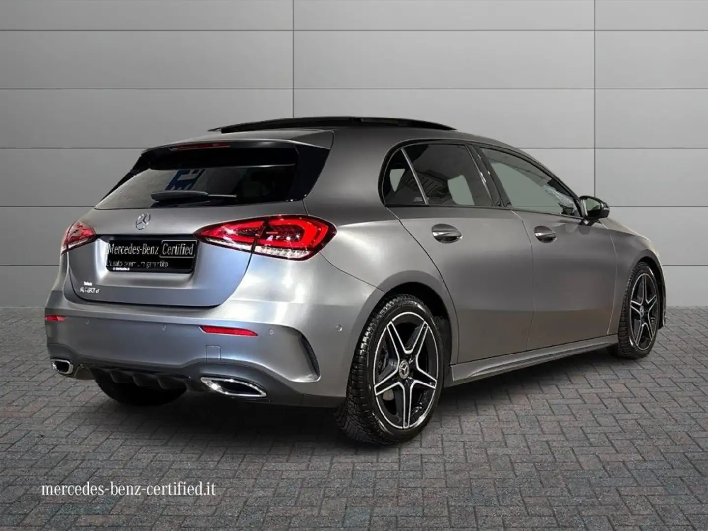 Mercedes-Benz A 180 d Automatic Premium Grigio - 2