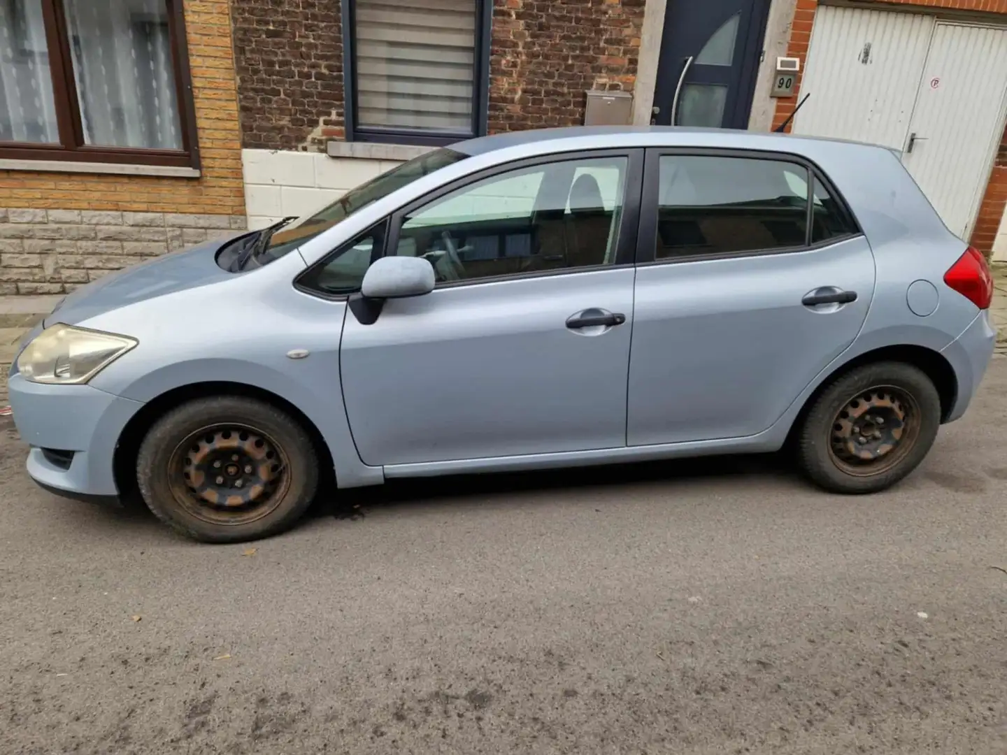 Toyota Auris 1.4 D-4D Edge - 2