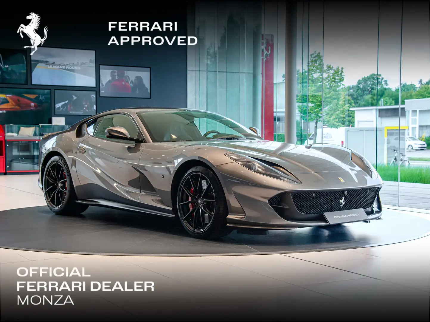 Ferrari 812 Superfast | Matt Carbon | Racing Seats Grijs - 1