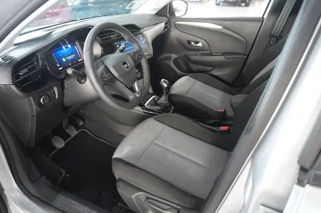 Opel Corsa view 13