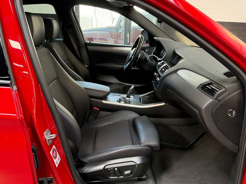 BMW X4 XDrive20d High Executive xLine Edition | M-Sport | — photo 32