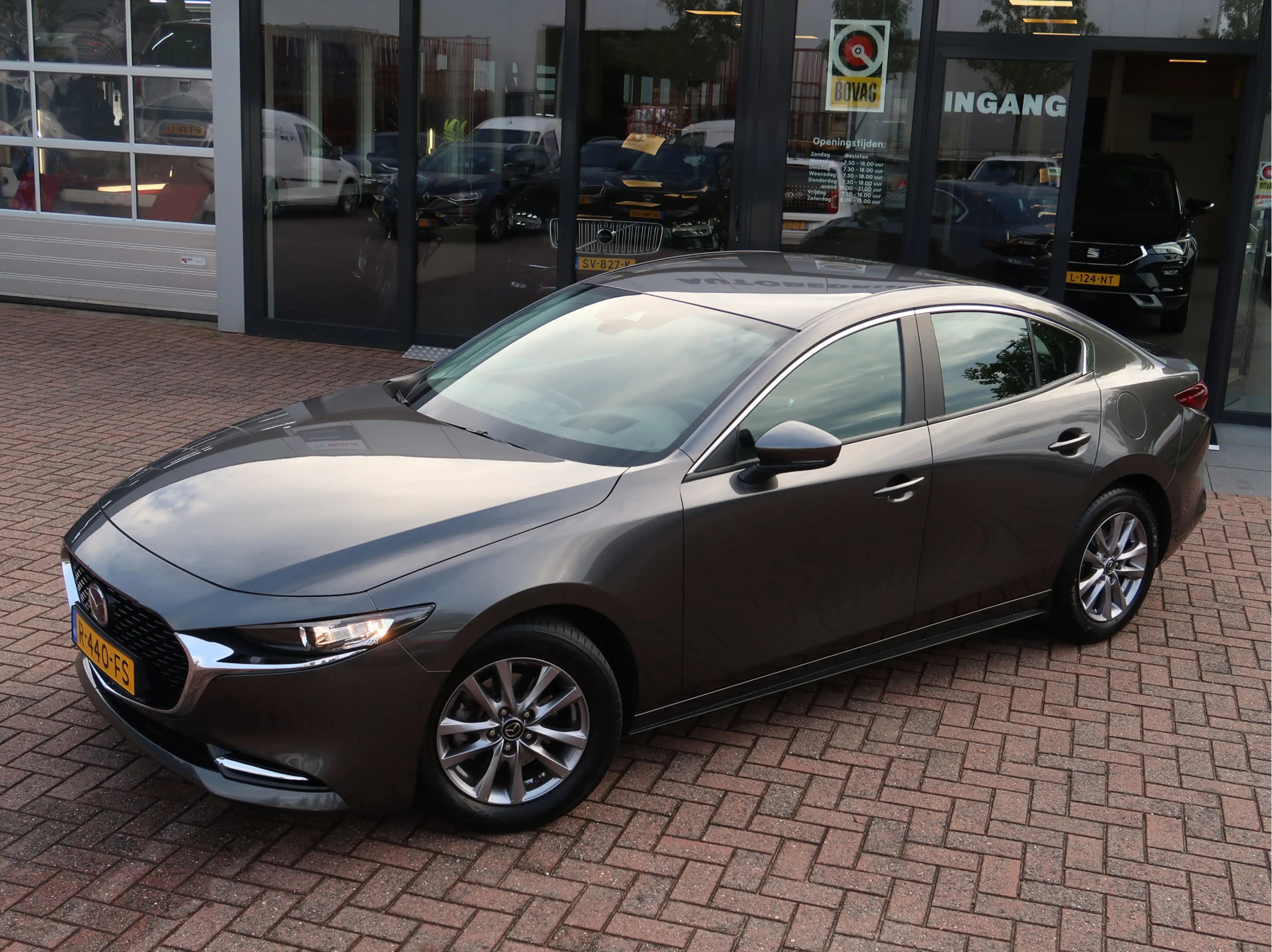 Mazda 3 2.0 e-SkyActiv-X M Hybrid 186 | Head-Up | Carplay — photo 11