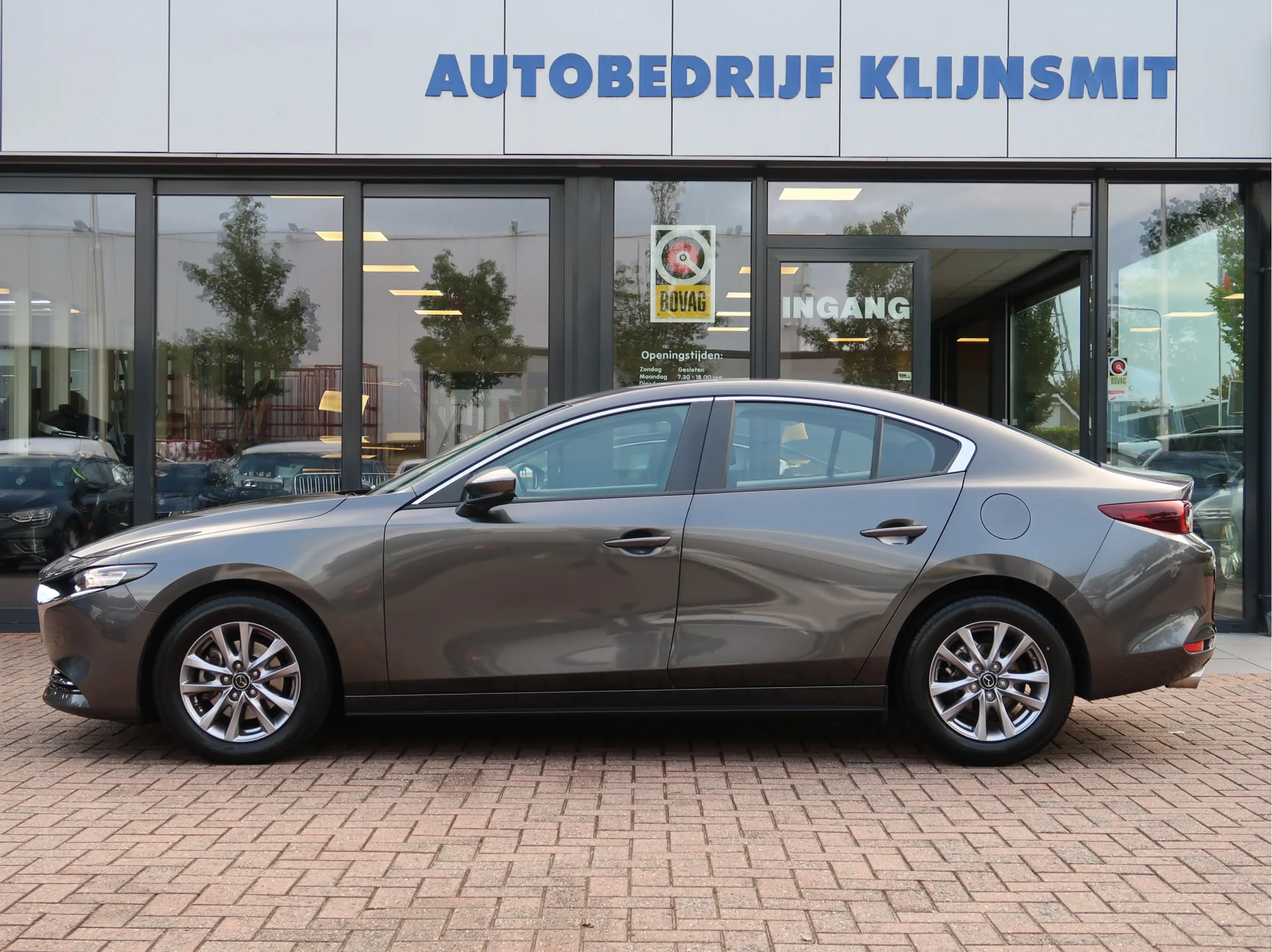 Mazda 3 2.0 e-SkyActiv-X M Hybrid 186 | Head-Up | Carplay — photo 2