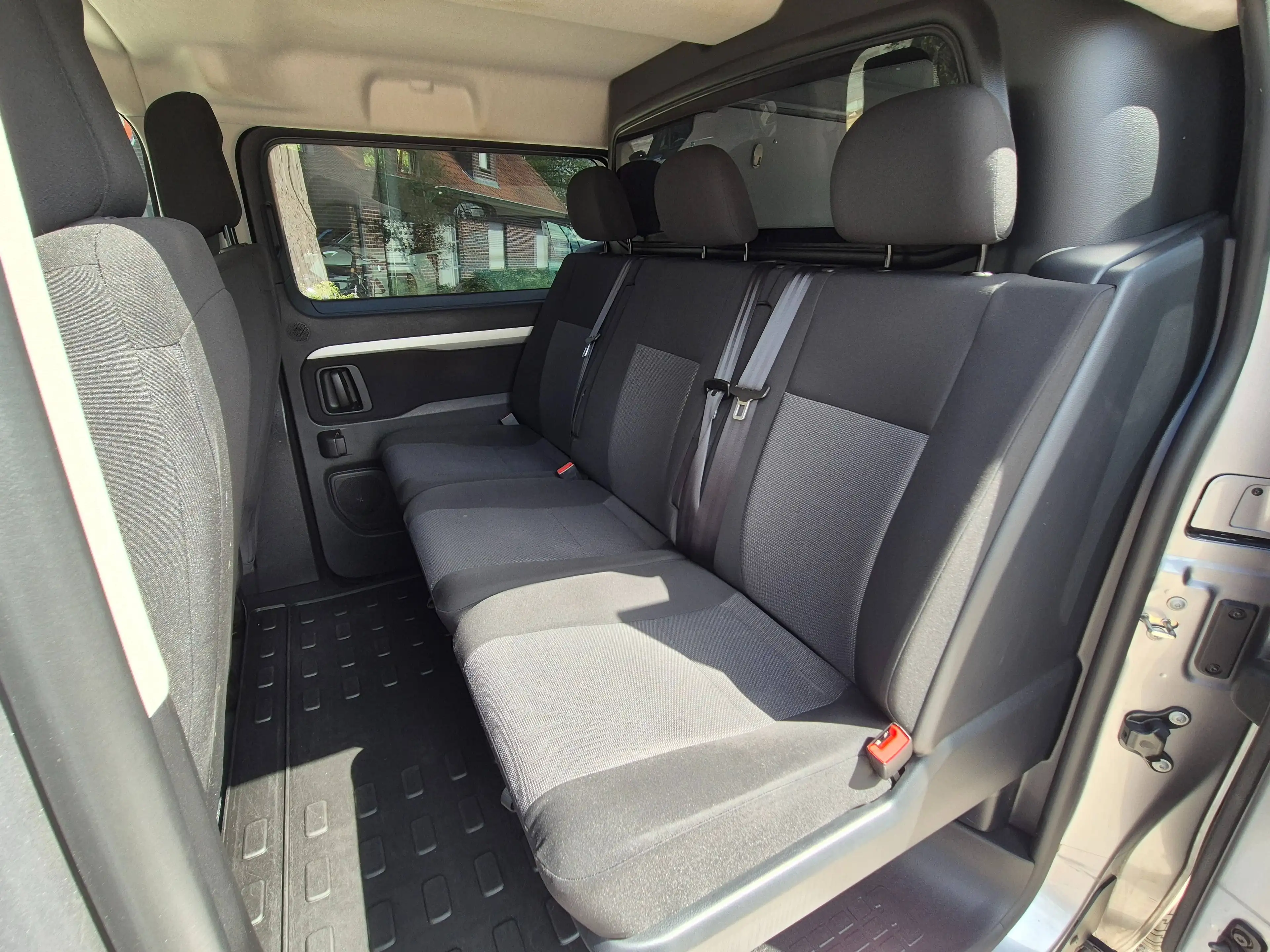 Peugeot Expert dubbele cabine 2.0 HDi *2 SCHUIFDEUREN, BEKLEDE LAADRUIMTE, CARPLAY, GPS * — photo 8