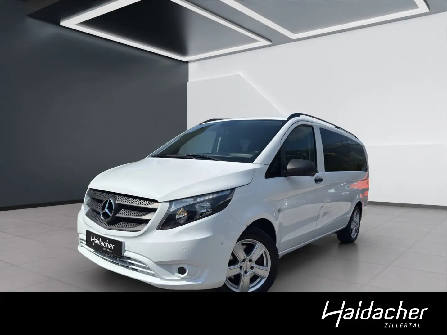 Mercedes-Benz Vito 114 BlueTEC 4x4 Tourer PRO Lang AUT PTS Navi Weiß - 1