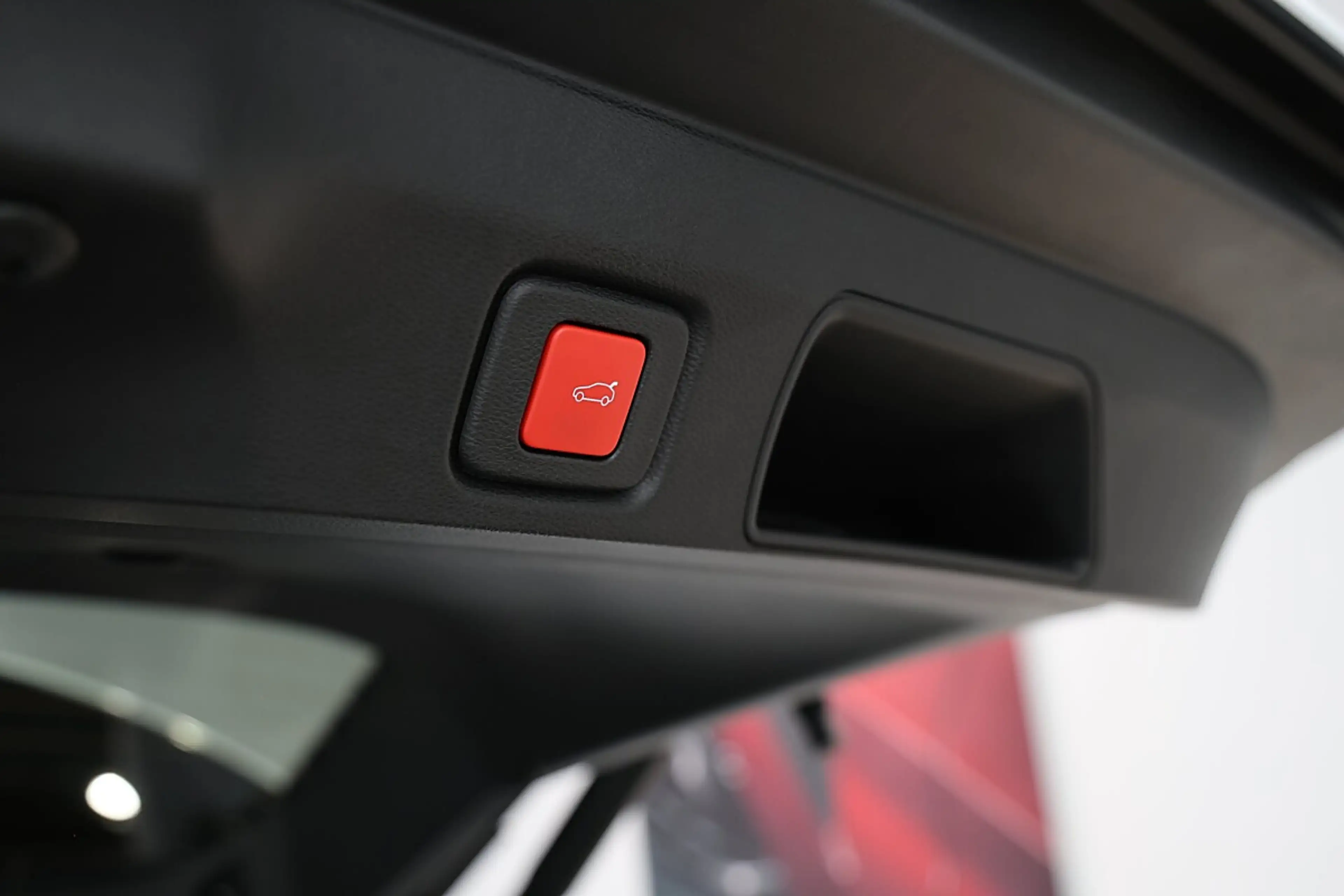 Jeep Compass BEV 74kWh First Edition — photo 15