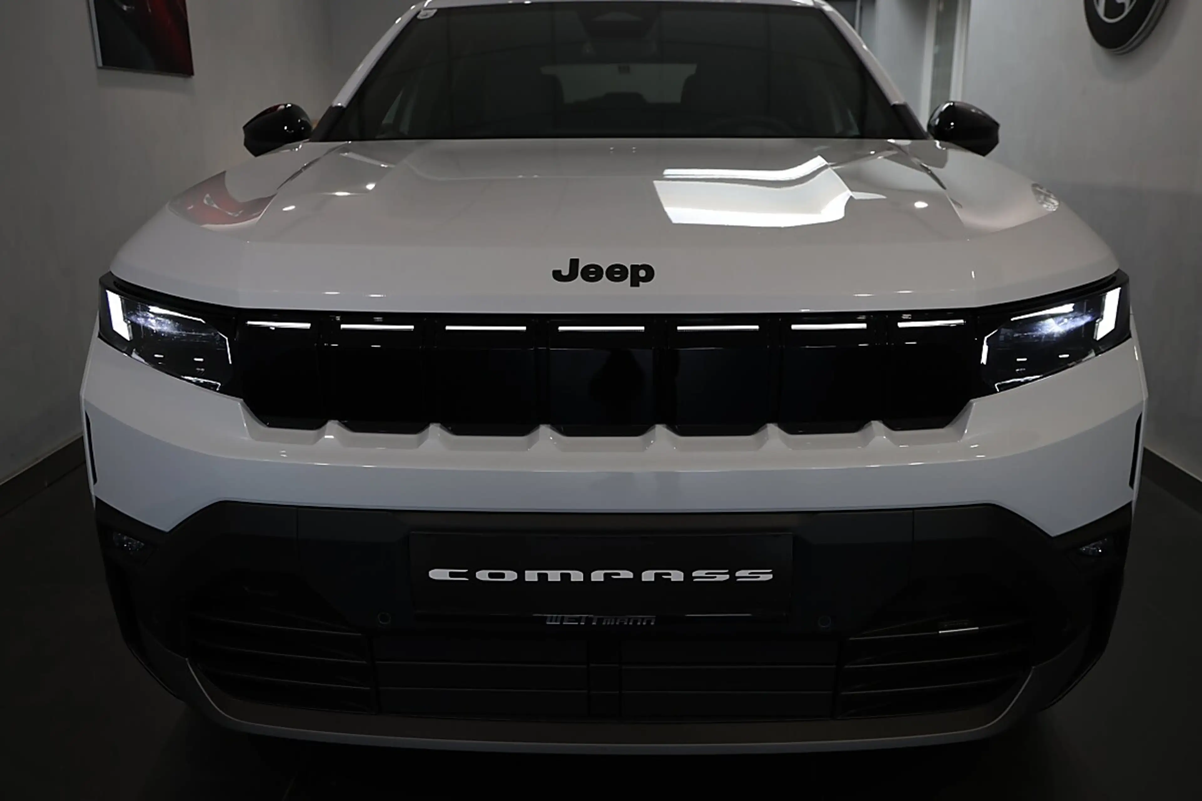 Jeep Compass BEV 74kWh First Edition — photo 8