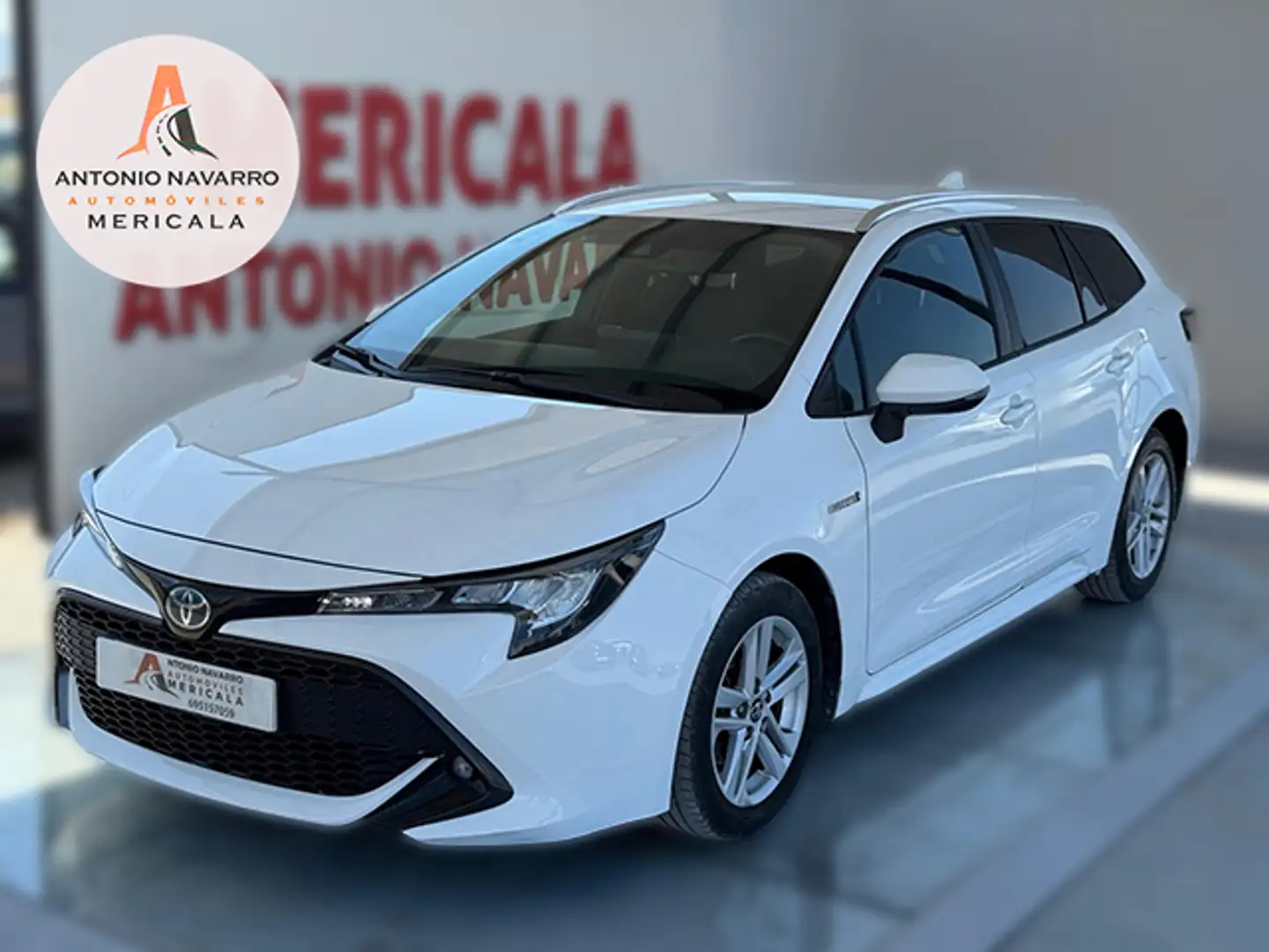 Toyota Corolla 125H Business Plus Blanco - 1