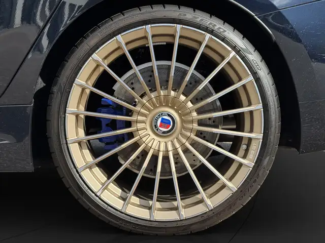 Alpina B3 view 9
