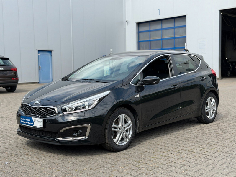 Kia Ceed / cee'd Garantie *Navi *Kamera*nur 65000 Km — photo 7