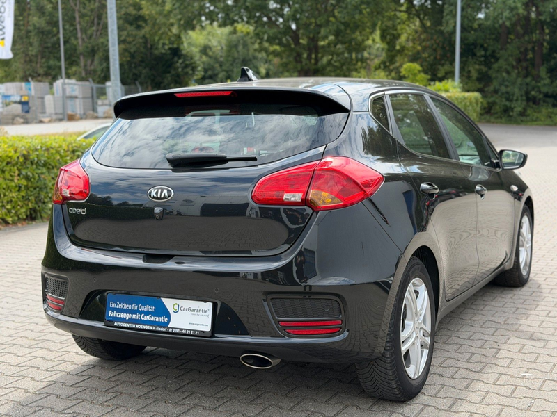 Kia Ceed / cee'd Garantie *Navi *Kamera*nur 65000 Km — photo 10