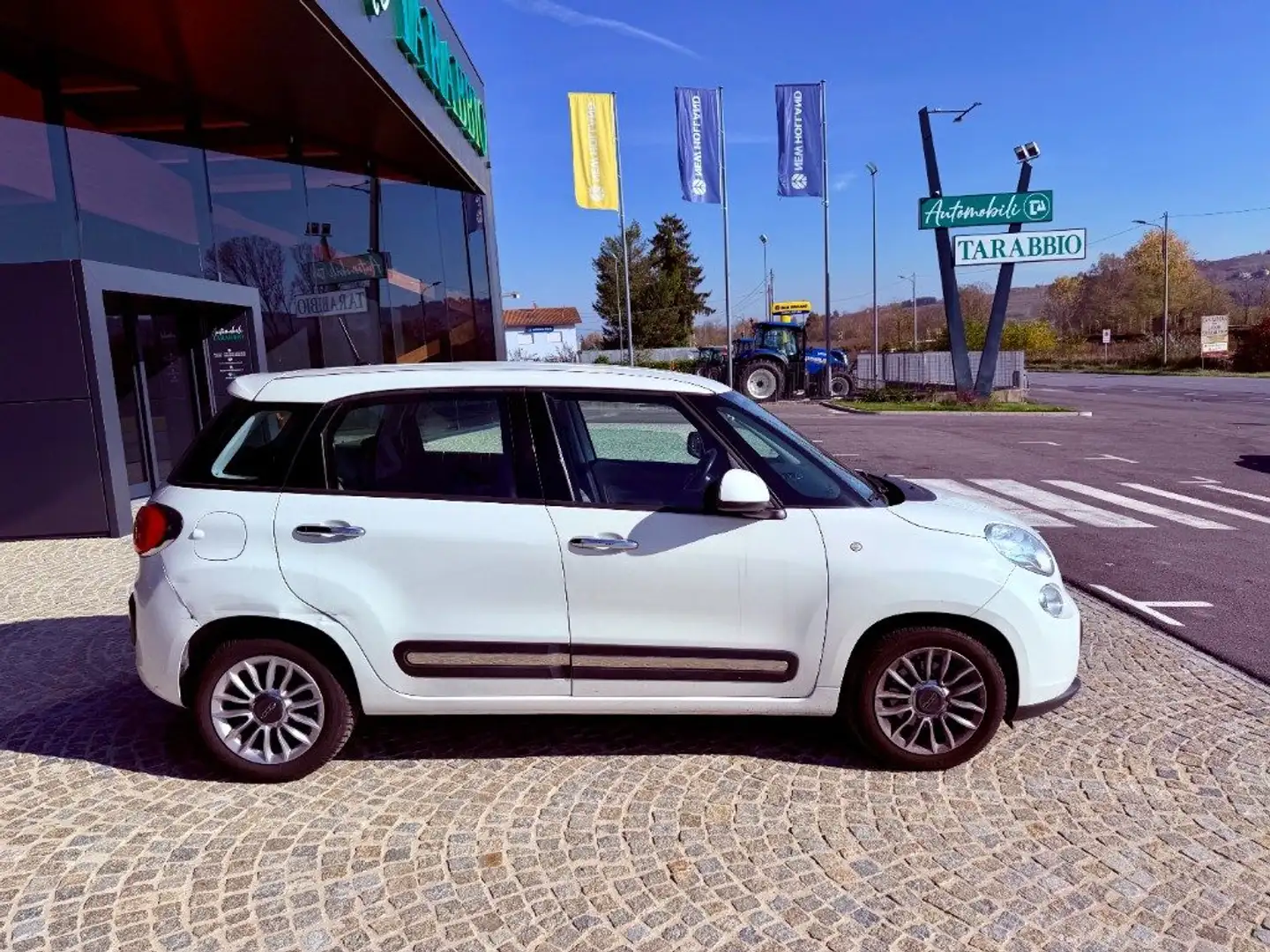 Fiat 500L KM 119.000 - SOLO PER COMMERCIANTI - GOMMATA NUOVA Bianco - 2