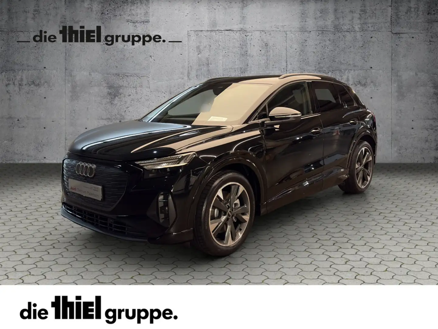 AUDI Q4