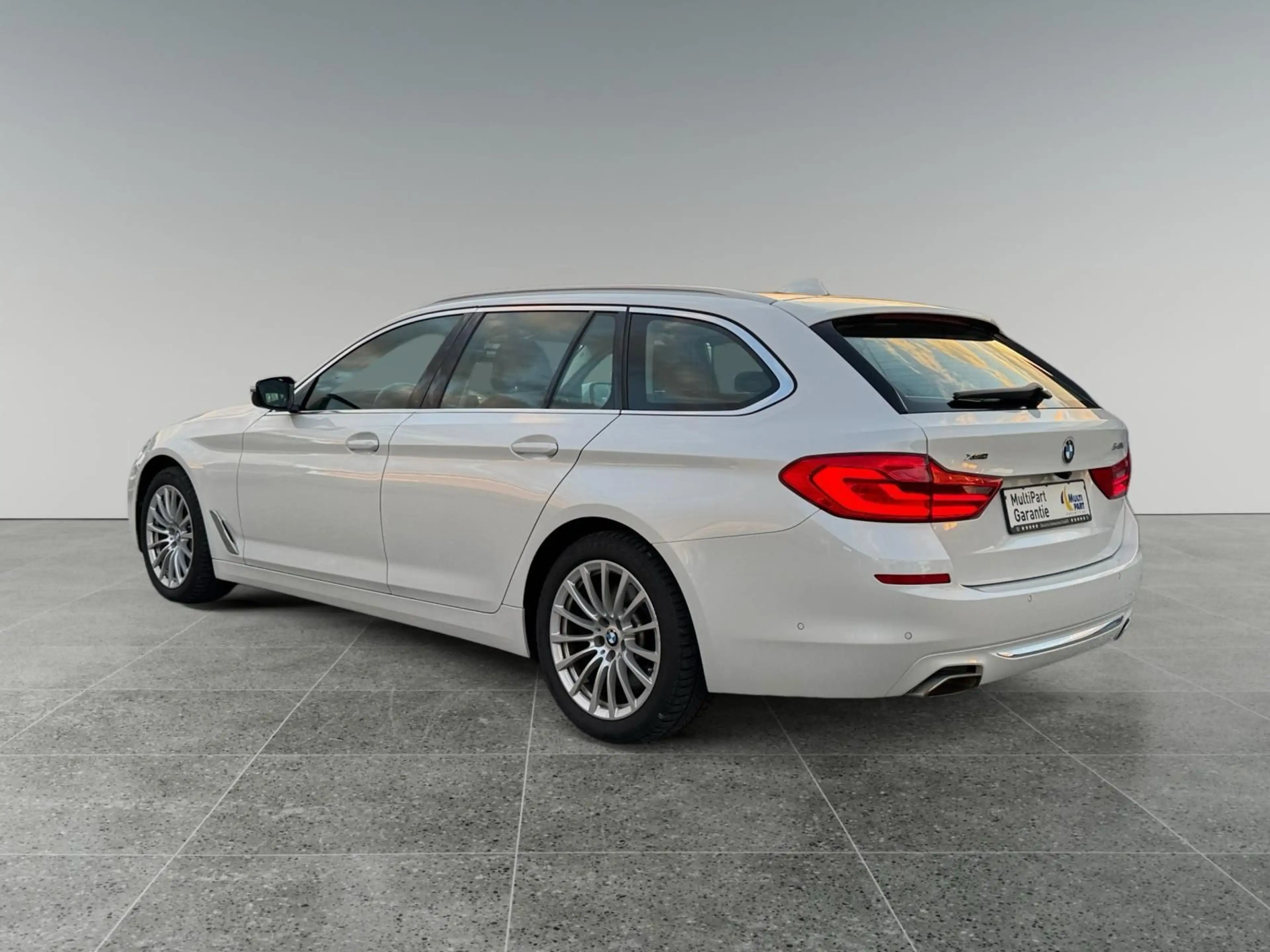 BMW 540 Touring 540 i xDrive Luxury Line Kam ACC — photo 7