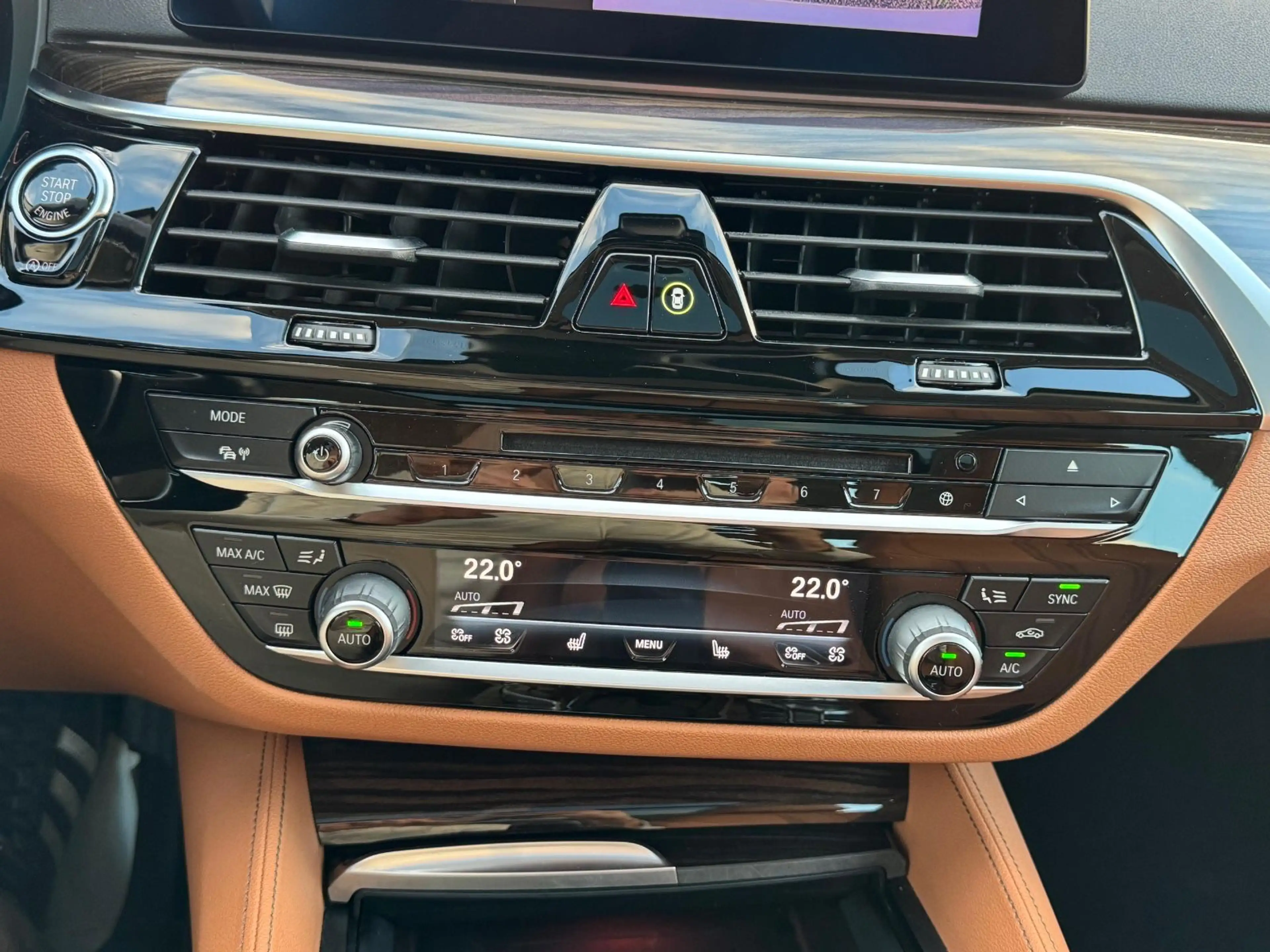 BMW 540 Touring 540 i xDrive Luxury Line Kam ACC — photo 17