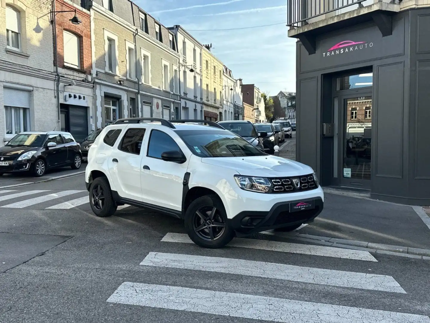 Dacia Duster TCe 90 FAP 4x2 Essentiel / ETHANOL / RADAR DE RECUL Weiß - 1