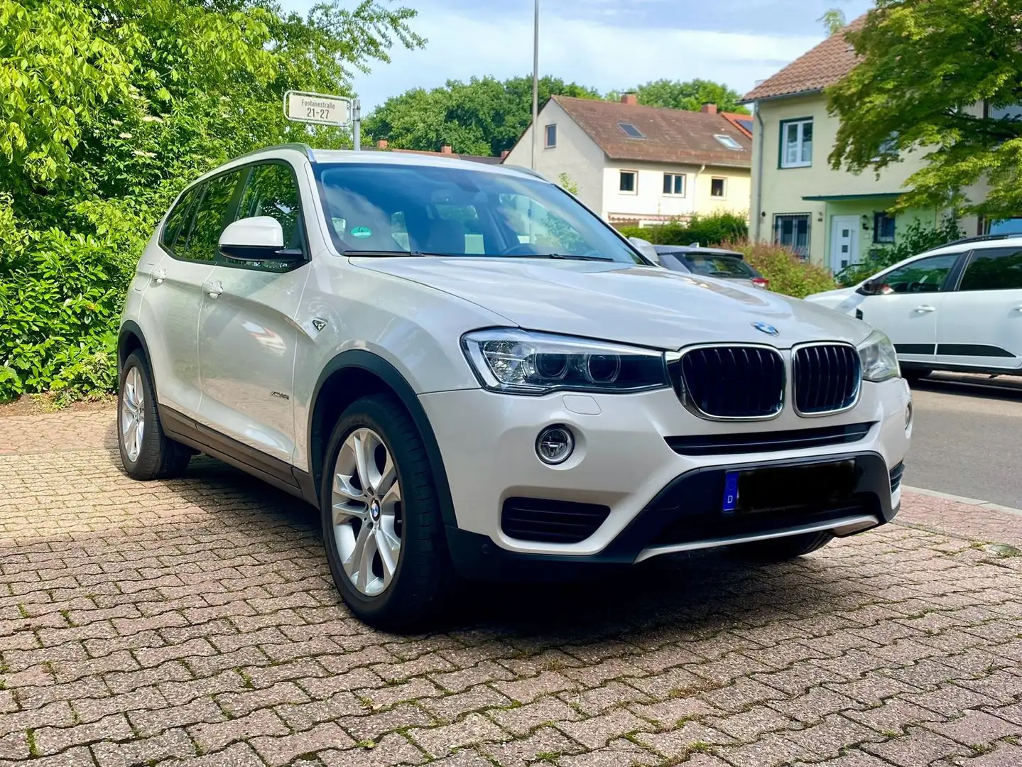BMW X3 X3 xDrive35i Aut. Weiß - 1