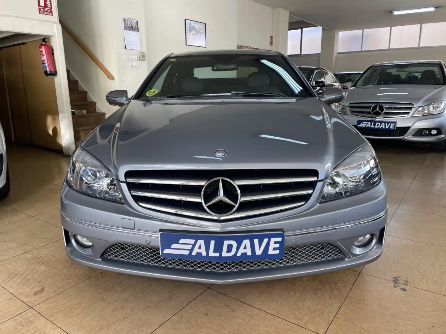 Mercedes-Benz C 220 220CDI Style Edition Aut. Gris - 2