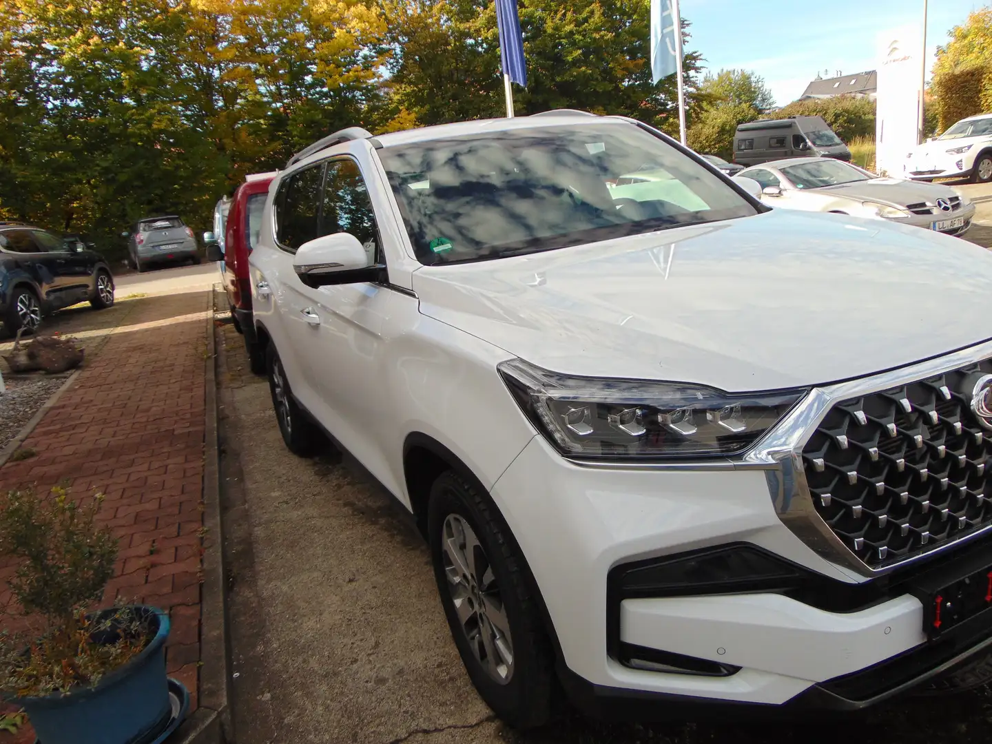 SsangYong Korando Weiß - 1