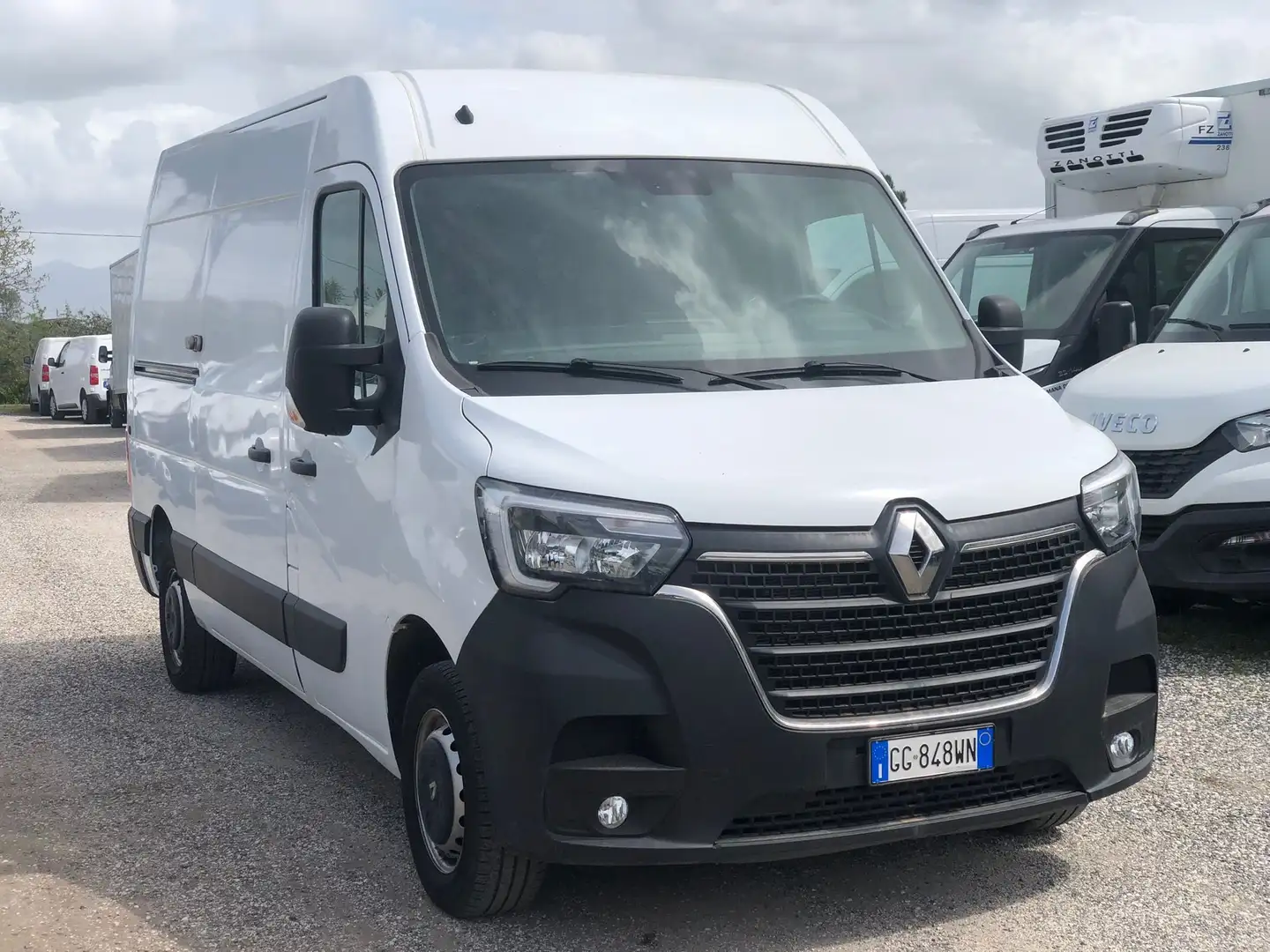 Renault Master T35 DCI 135CV L2H2 +iva Blanc - 1