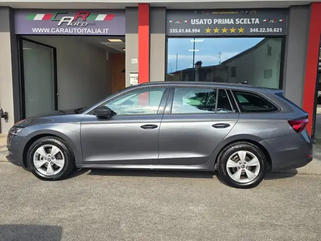 Skoda Octavia view 18