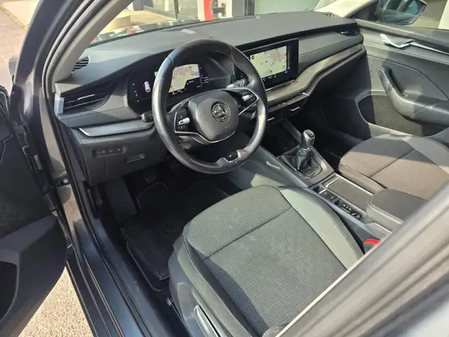 Skoda Octavia view 20