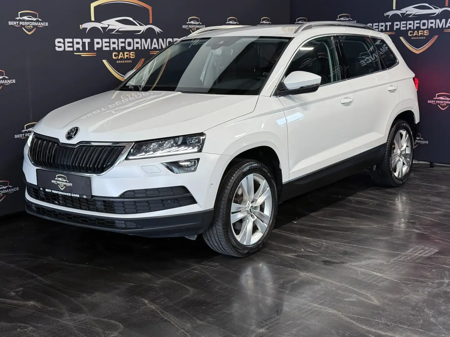 Skoda Karoq Style 4x4 Weiß - 1