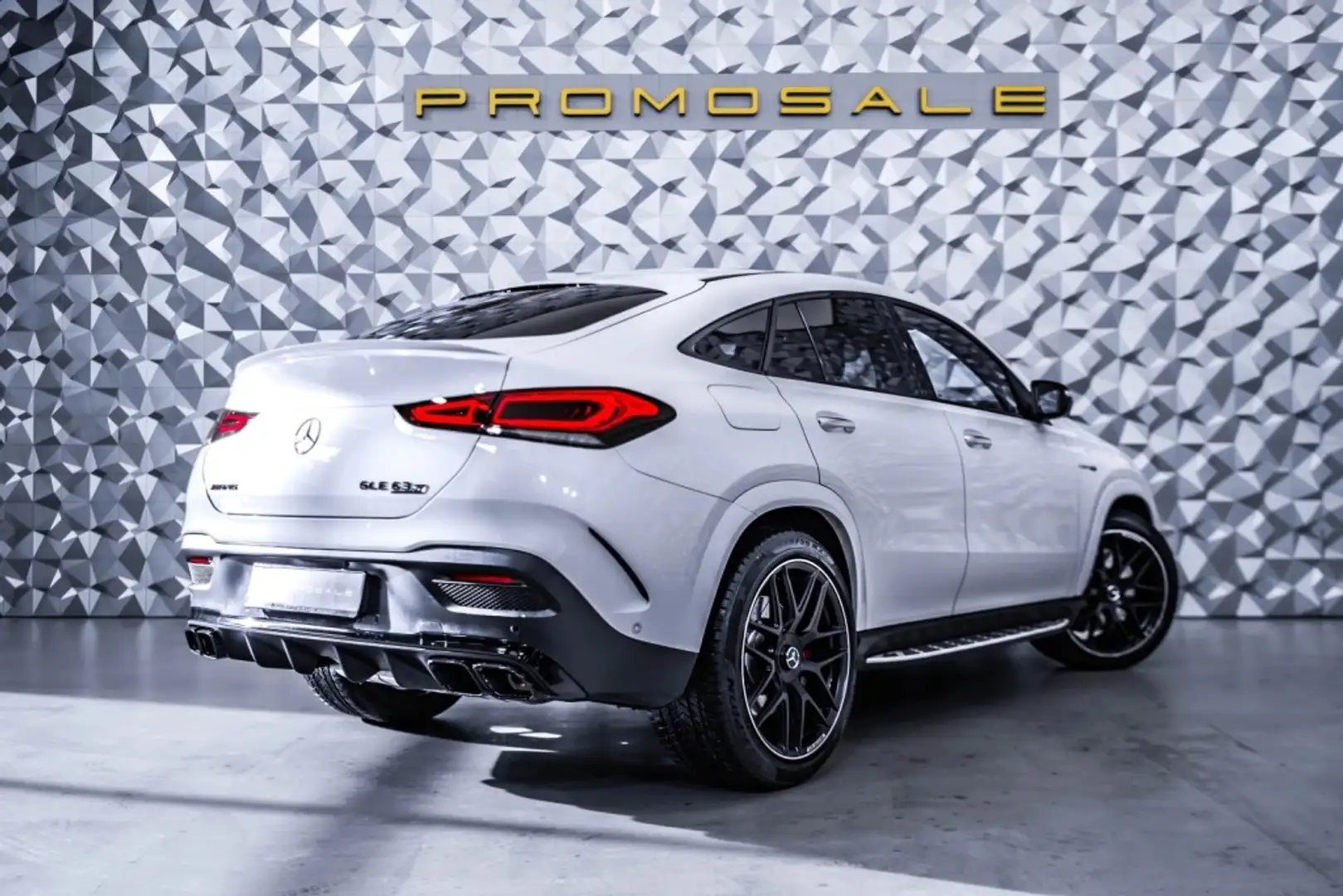 Mercedes-Benz GLE 63 AMG Coupé S 4Matic+ Aut. Weiß - 2