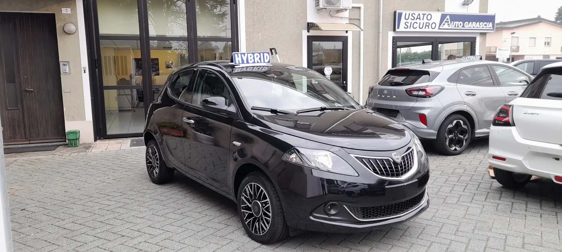 Lancia Ypsilon HYBRID  PLATINO  NEO PATENTATI!! Nero - 1