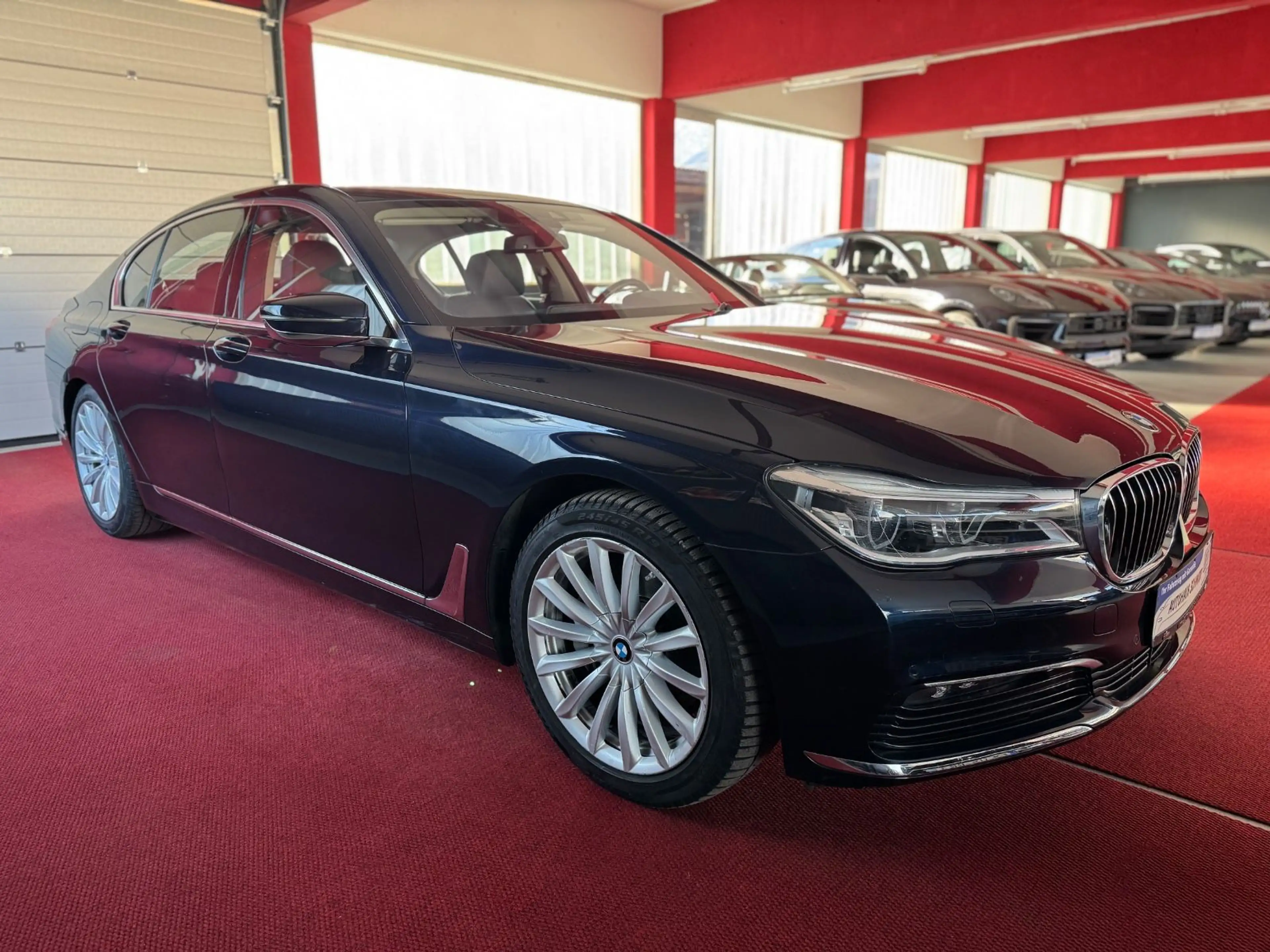 BMW 730 d xDrive Sitzlüftung DisplayKey Touch Command — photo 3