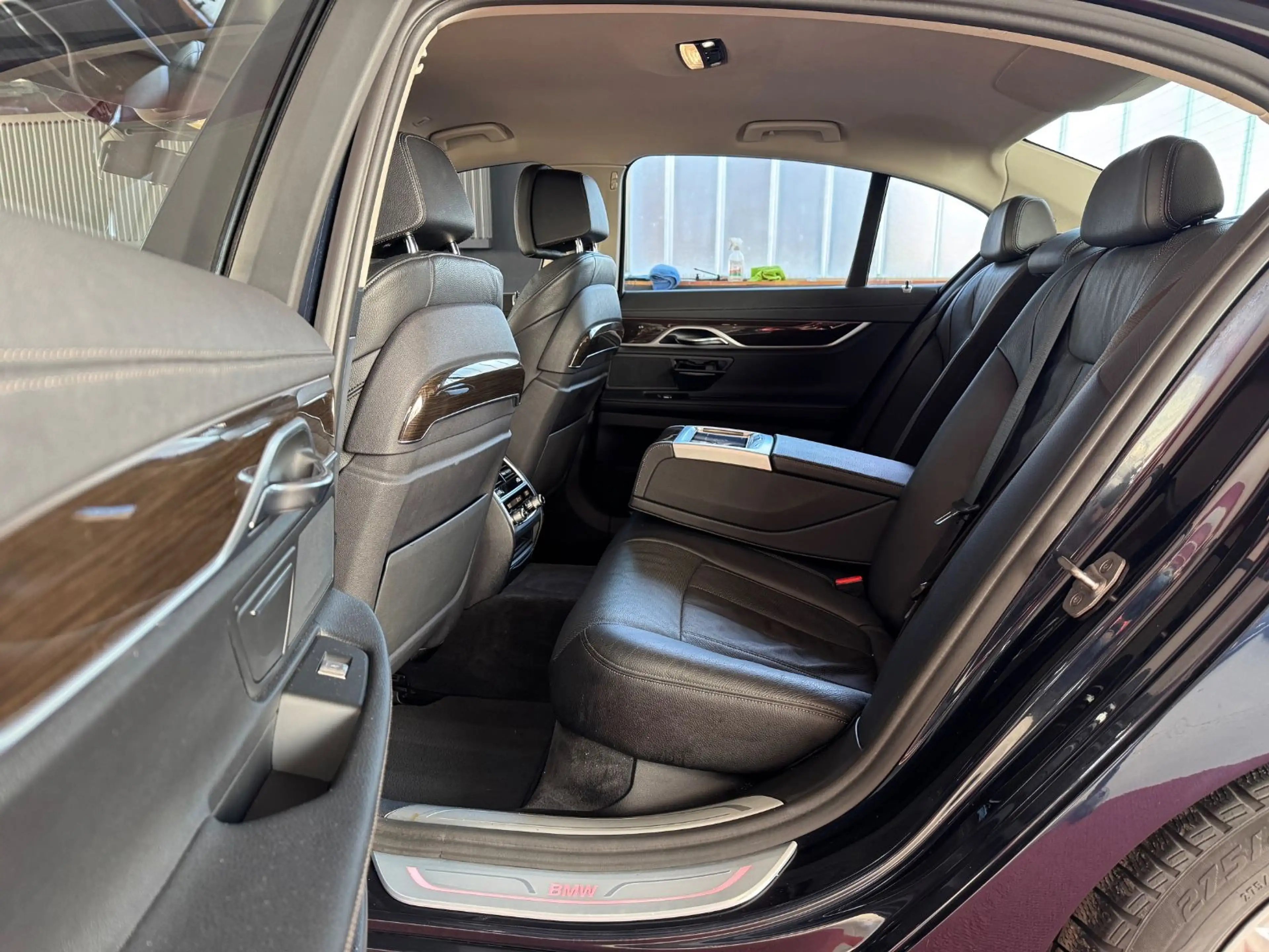 BMW 730 d xDrive Sitzlüftung DisplayKey Touch Command — photo 15