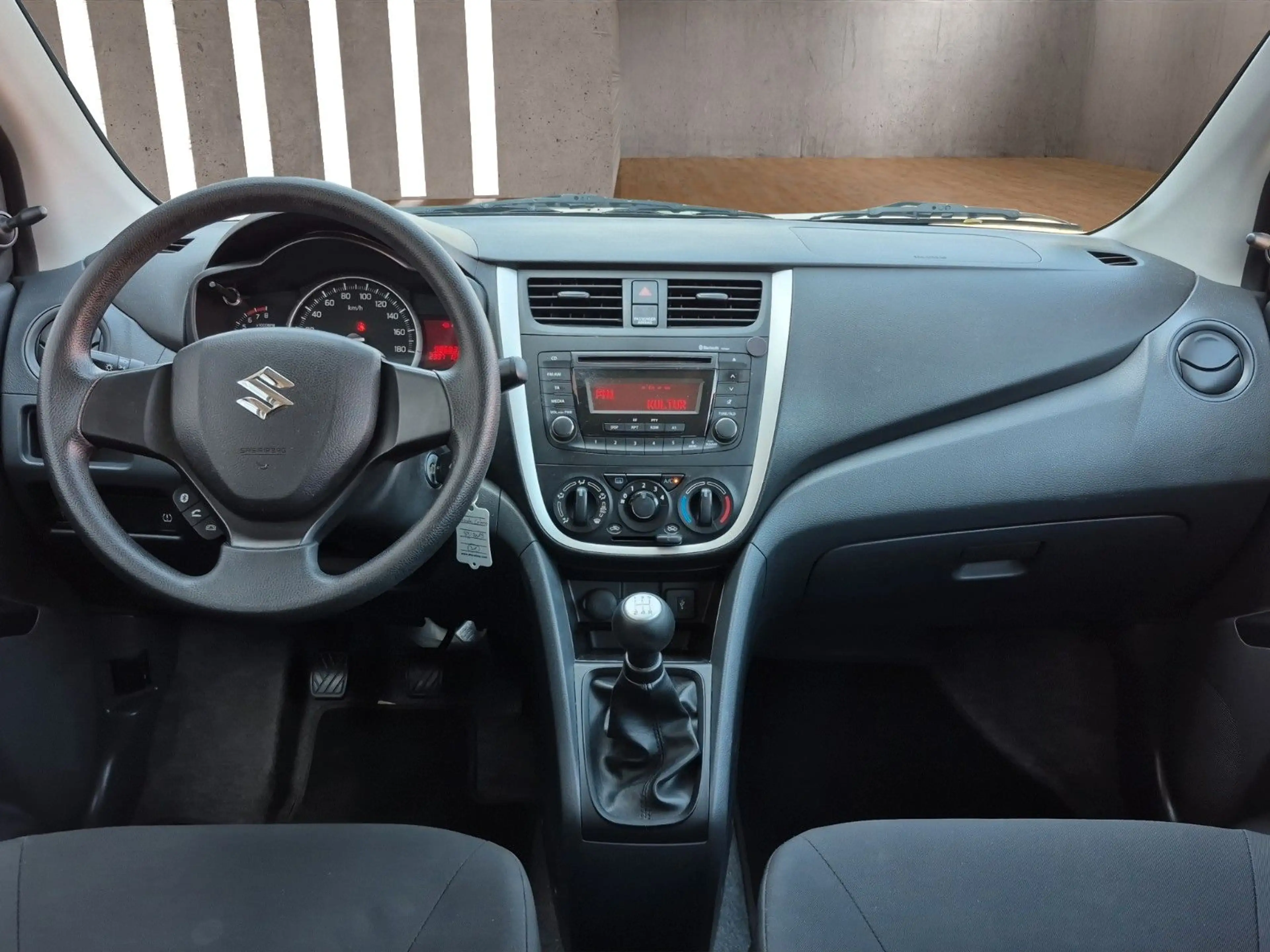 Suzuki Celerio 1.0 Klima Start/Stop Ganzjahresreifen — photo 11