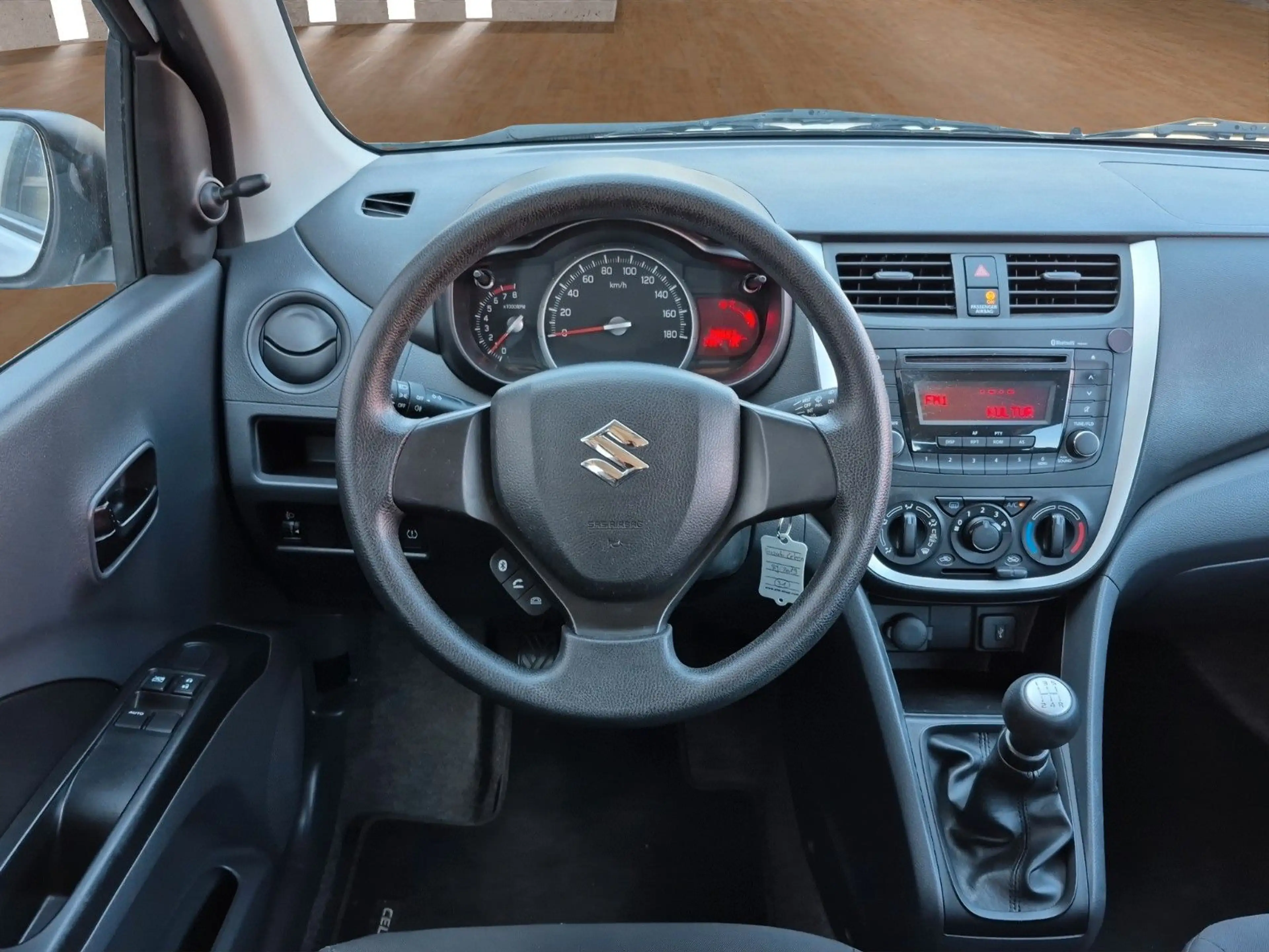 Suzuki Celerio 1.0 Klima Start/Stop Ganzjahresreifen — photo 10