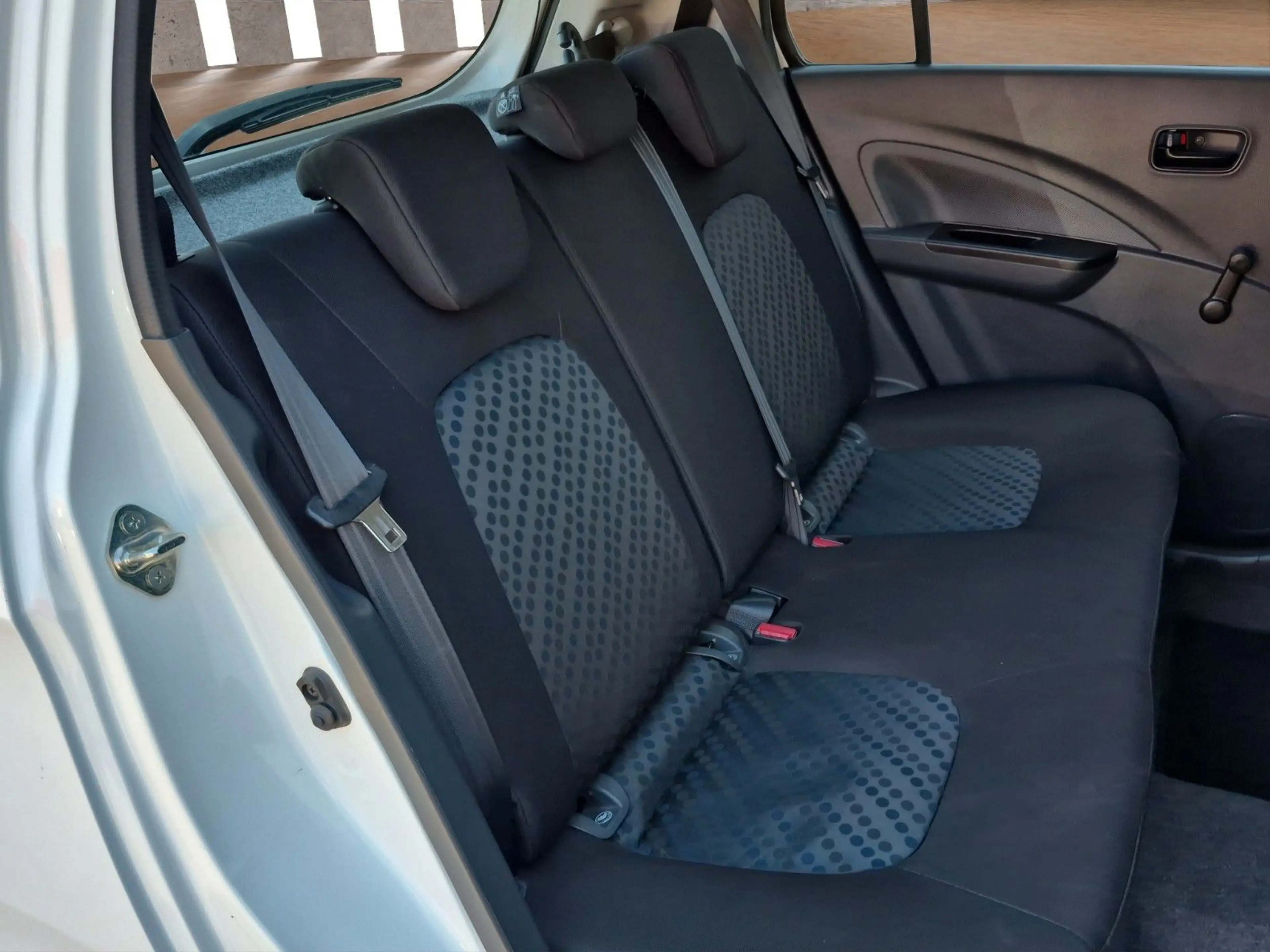 Suzuki Celerio 1.0 Klima Start/Stop Ganzjahresreifen — photo 14