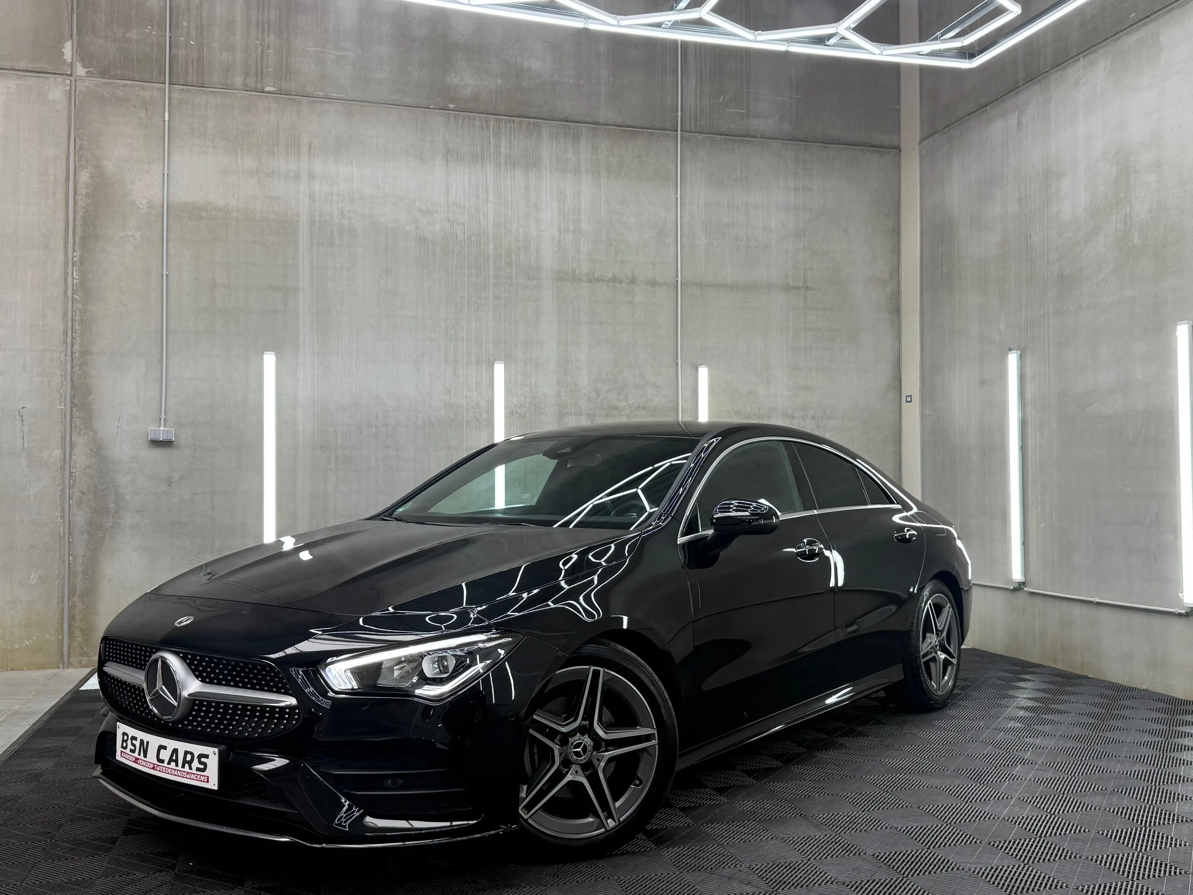 Mercedes-Benz CLA 180 /2.0MERCEDES/AMG/SFEER/CAMERA/DODEHOEK/GARANTIE — photo 2