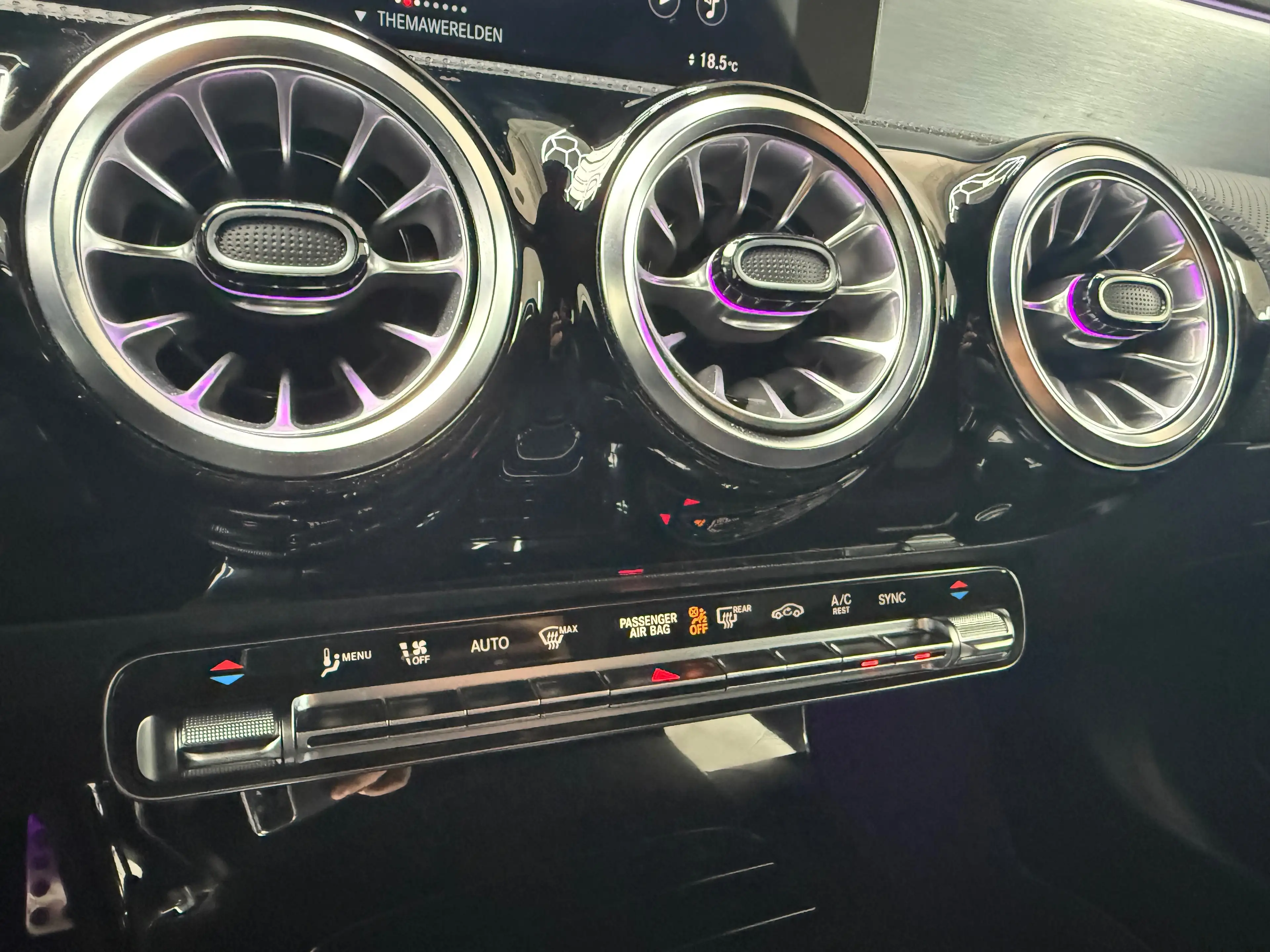Mercedes-Benz CLA 180 /2.0MERCEDES/AMG/SFEER/CAMERA/DODEHOEK/GARANTIE — photo 10