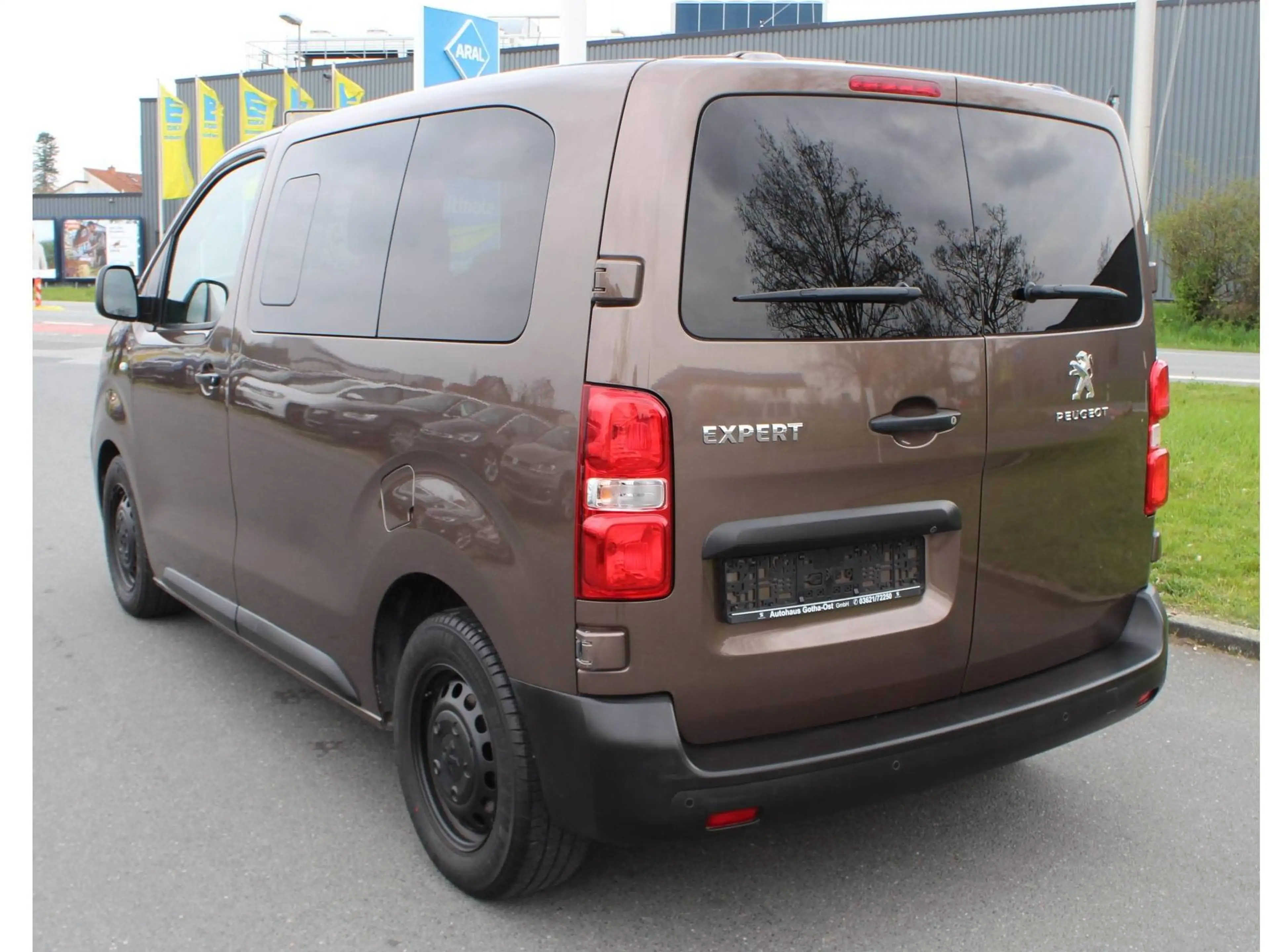 Peugeot Expert Traveller*9 Sitzer*Rückfahrkamera*Tempomat*DAB* — photo 5