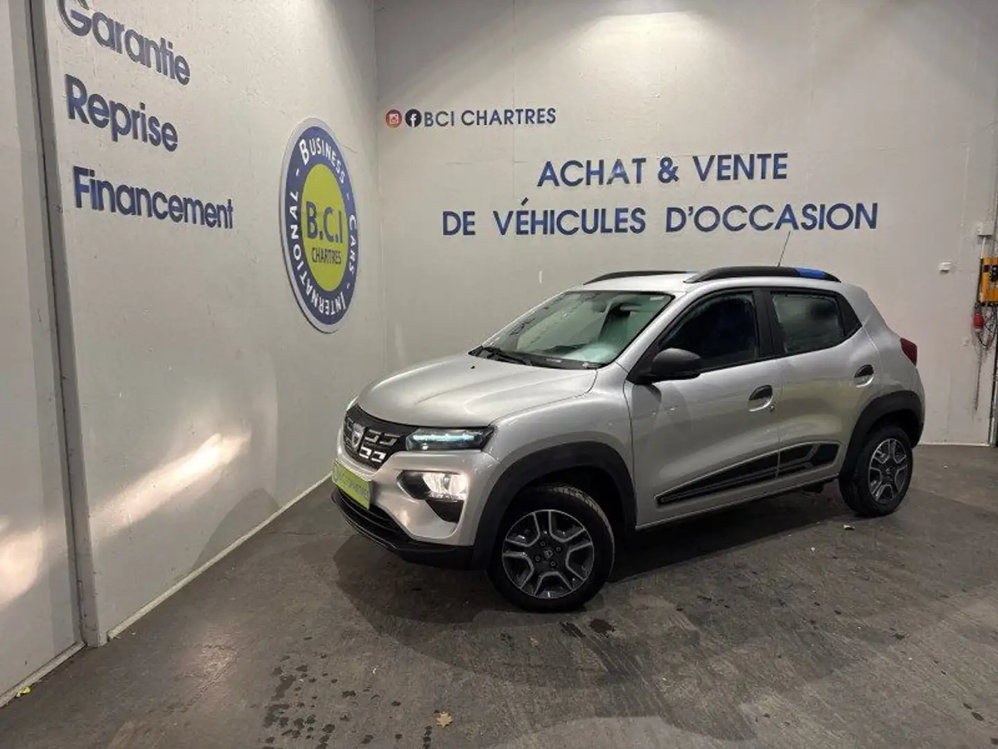 Dacia Spring BUSINESS 2020 - ACHAT INTEGRAL Gris - 1